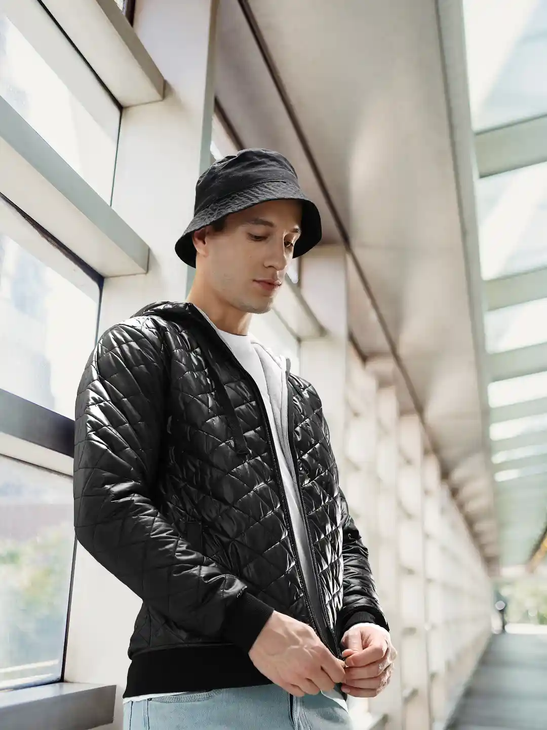 Buy Campus Sutra Men Black Self Design Quilted Jacket Jackets