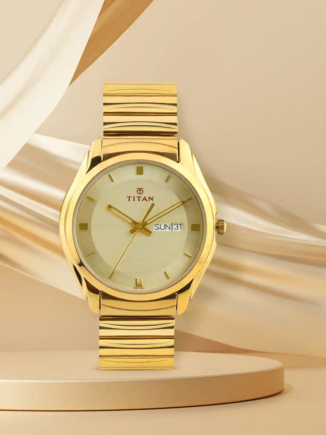 Titan Men Gold-Toned Dial Watch NF1578YM05