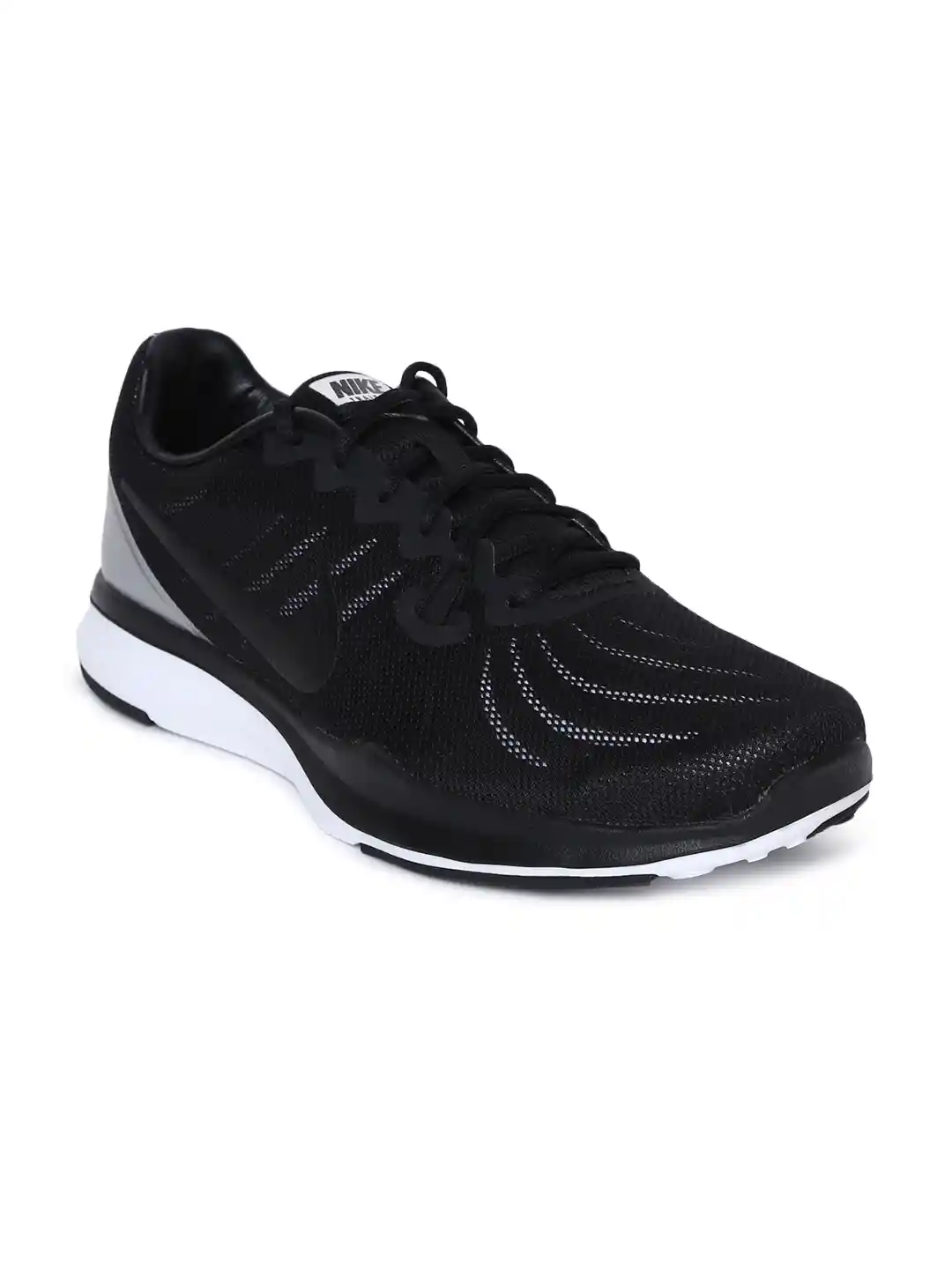 nike running shoes myntra