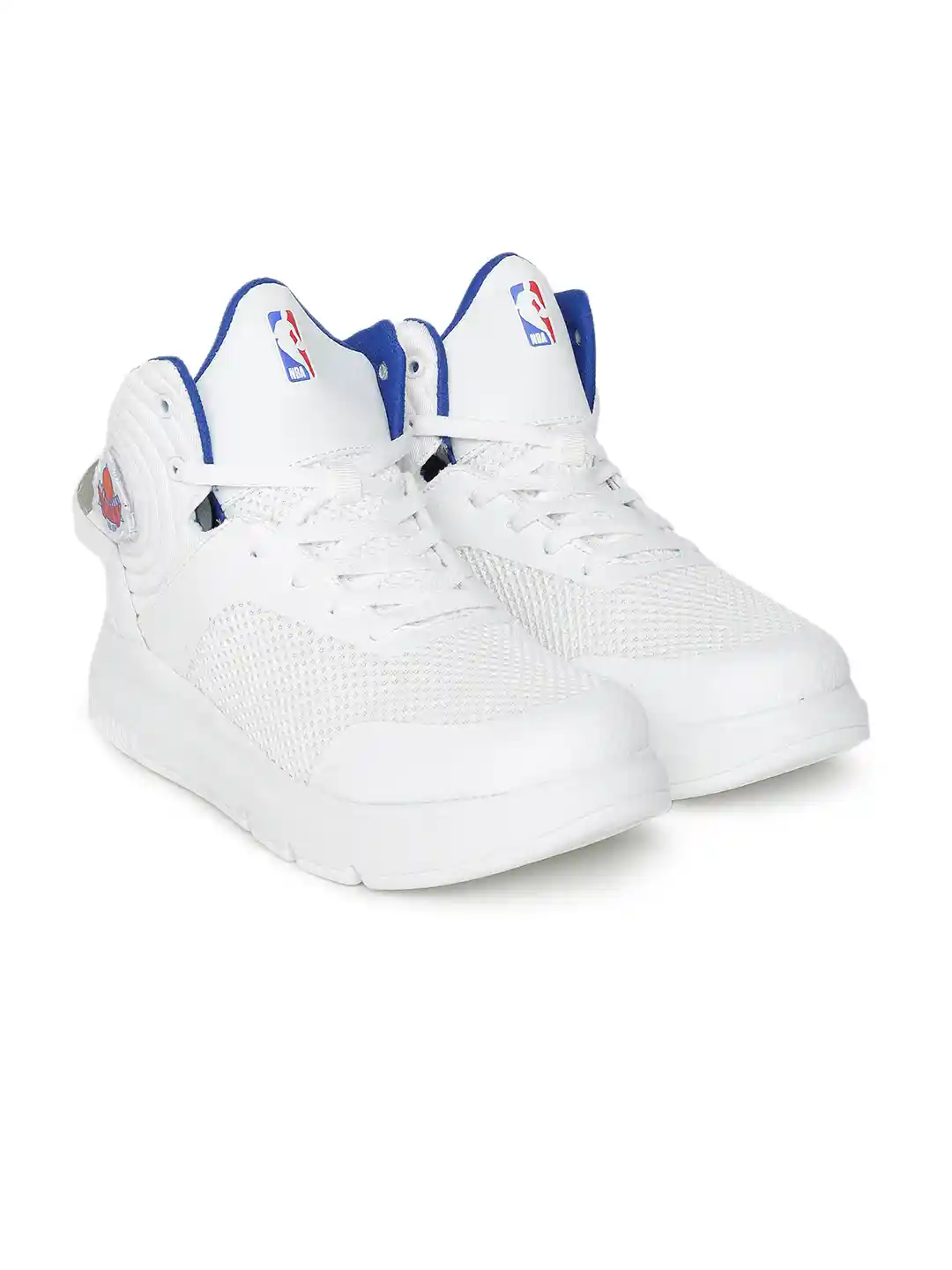 Buy NBA Men White New York Knicks Sneakers - Casual Shoes for Men 8919151 |  Myntra