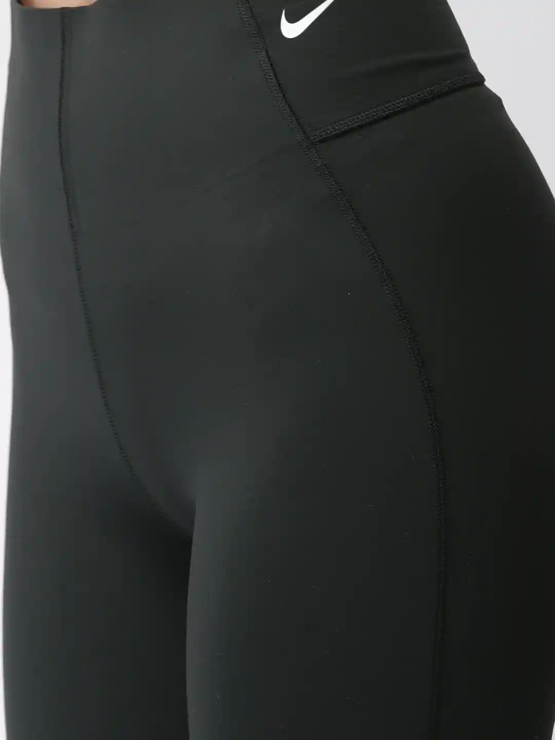 Buy Nike Women Black Solid Tight Fit SCULPT VCTRY Dri-FIT Training