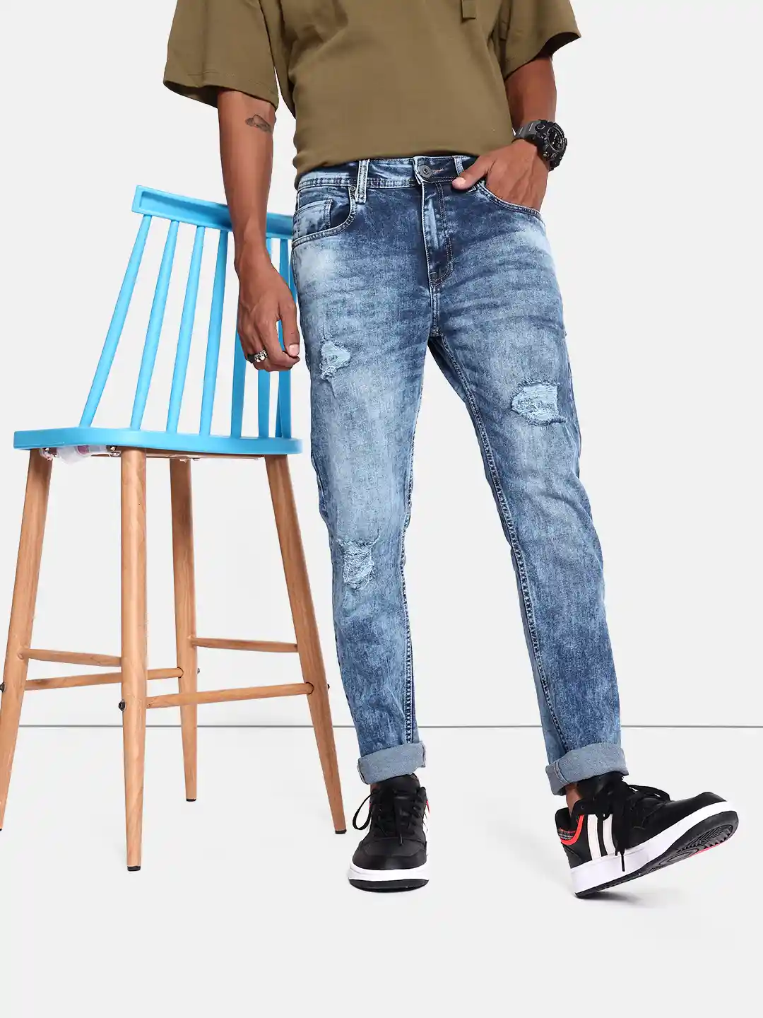 Buy The Roadster Lifestyle Men Denim Blue Skinny Fit MCW Back
