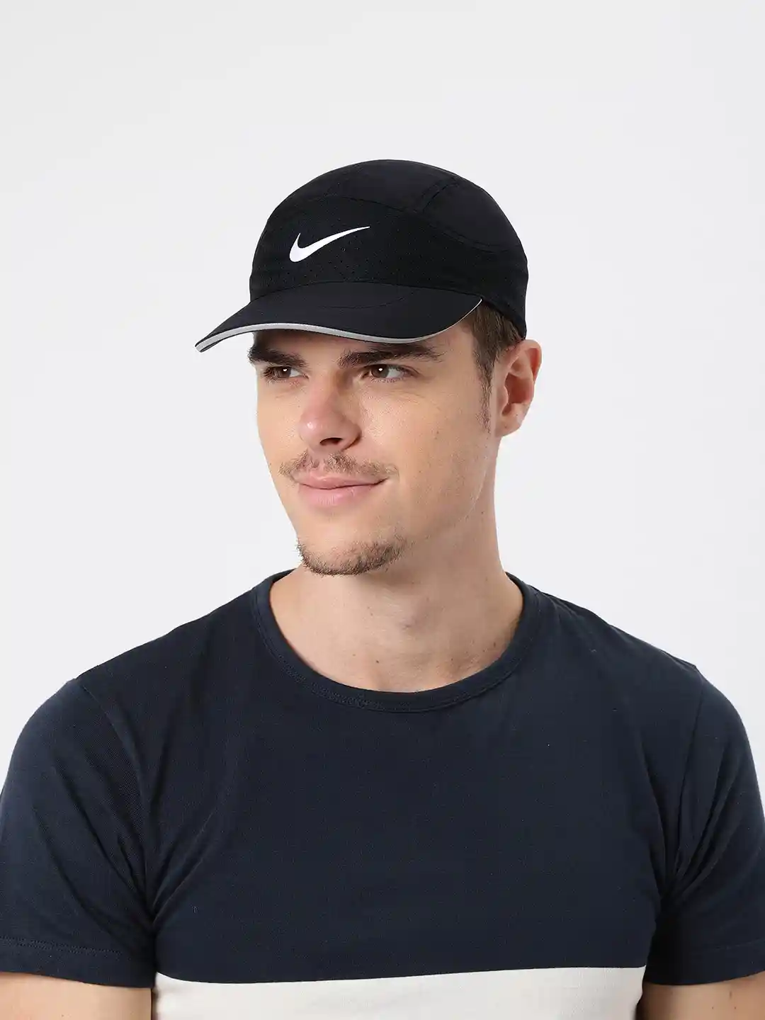 Buy Nike Unisex Black Solid AeroBill Tailwind Baseball Cap Caps