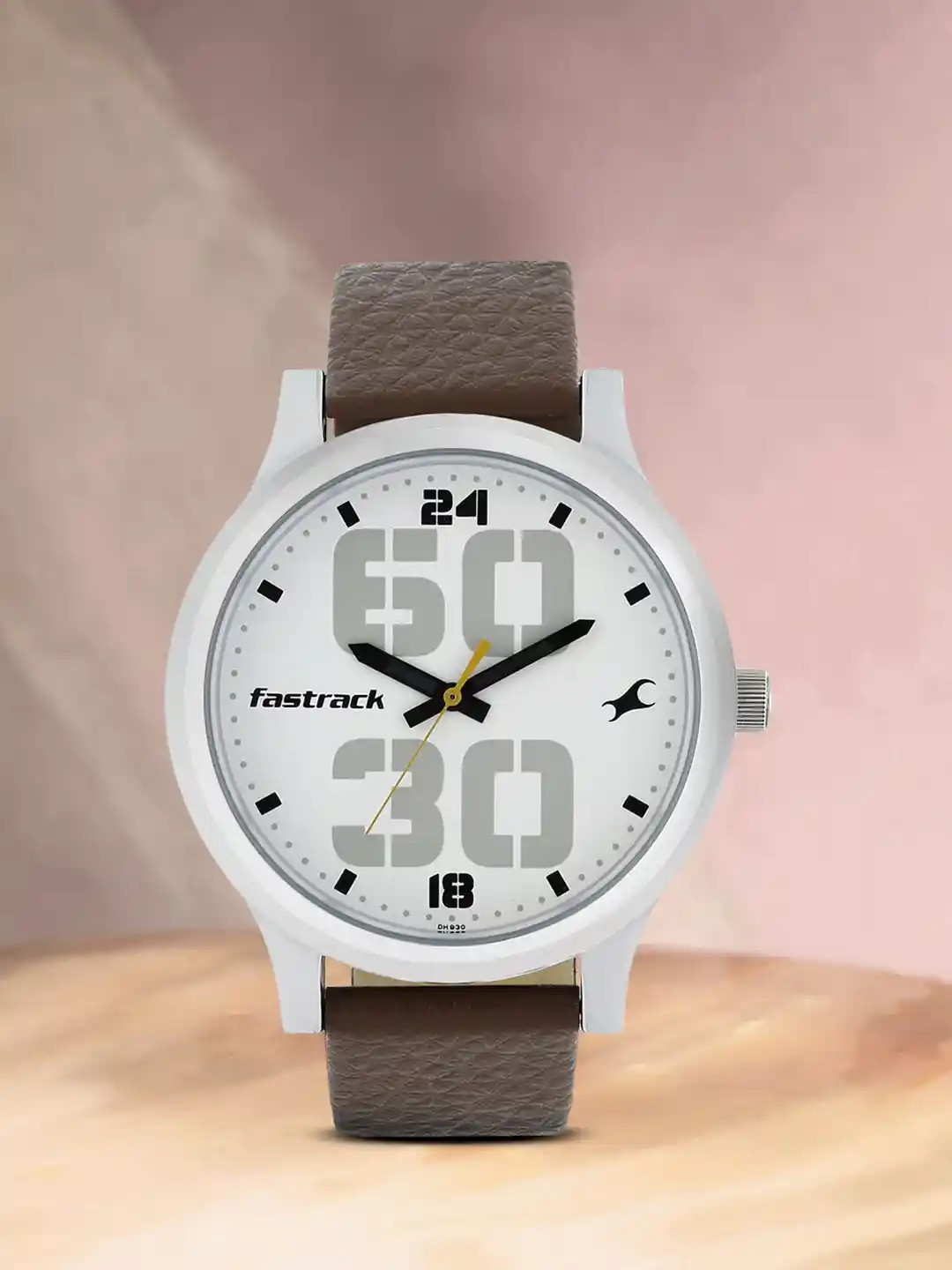Buy Fastrack Men White Analogue Leather Watch Watches for Men