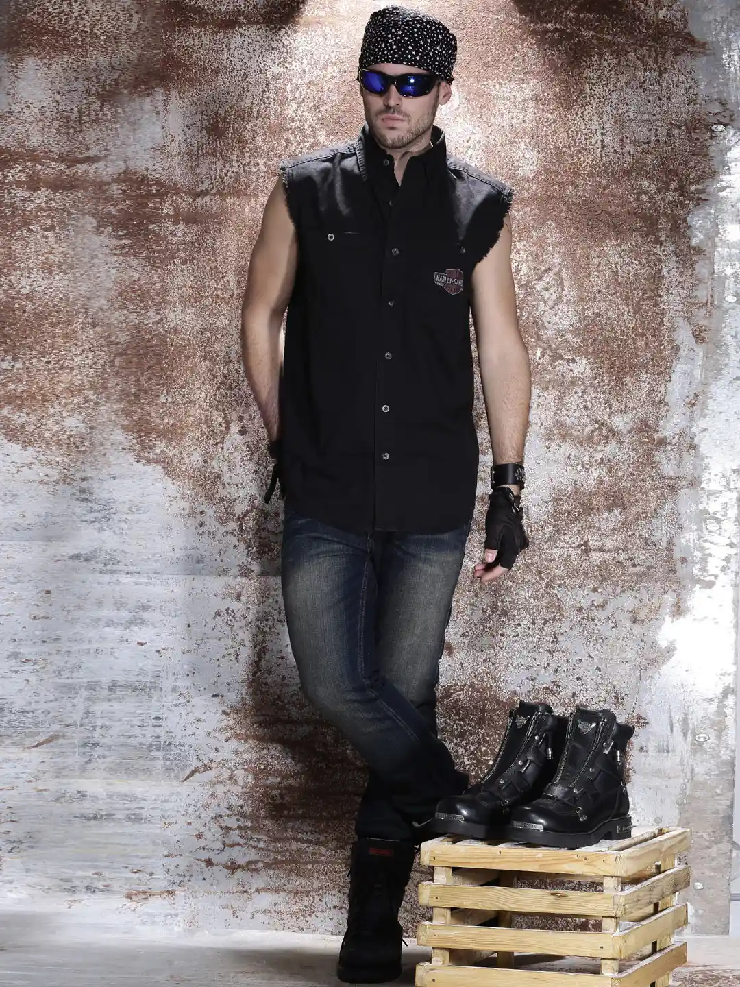 Buy Harley-Davidson Men's Genuine Oil Can Blowout Black Sleeveless