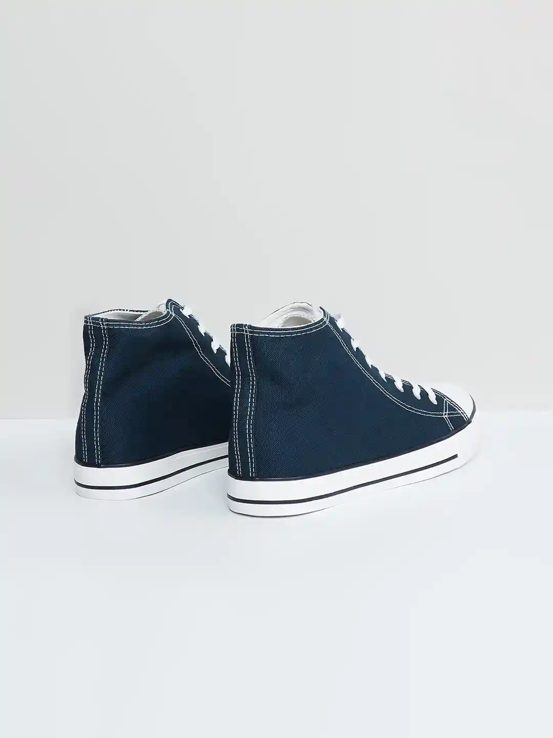 Canvas Shoes Ajio Converse Buy Brown Sneakers For Men By CONVERSE