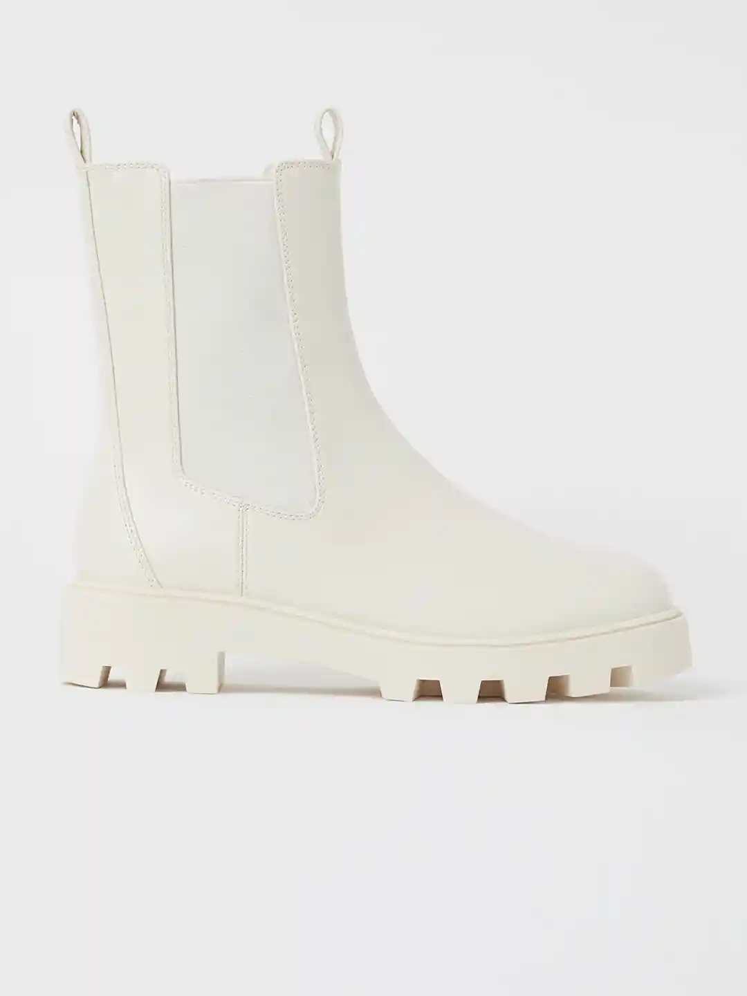 Buy H&M Women White Solid High Profile Chelsea Boots Boots for