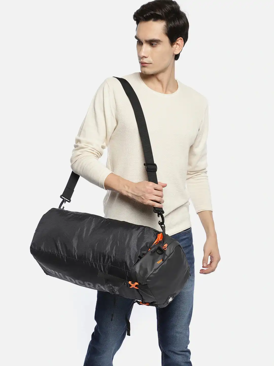 Buy Wildcraft Black Solid Veloce Foldable & Convertible Messenger