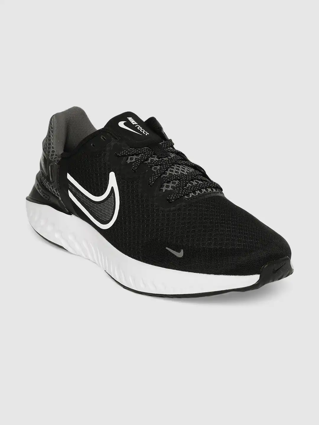 nike legend react black mens
