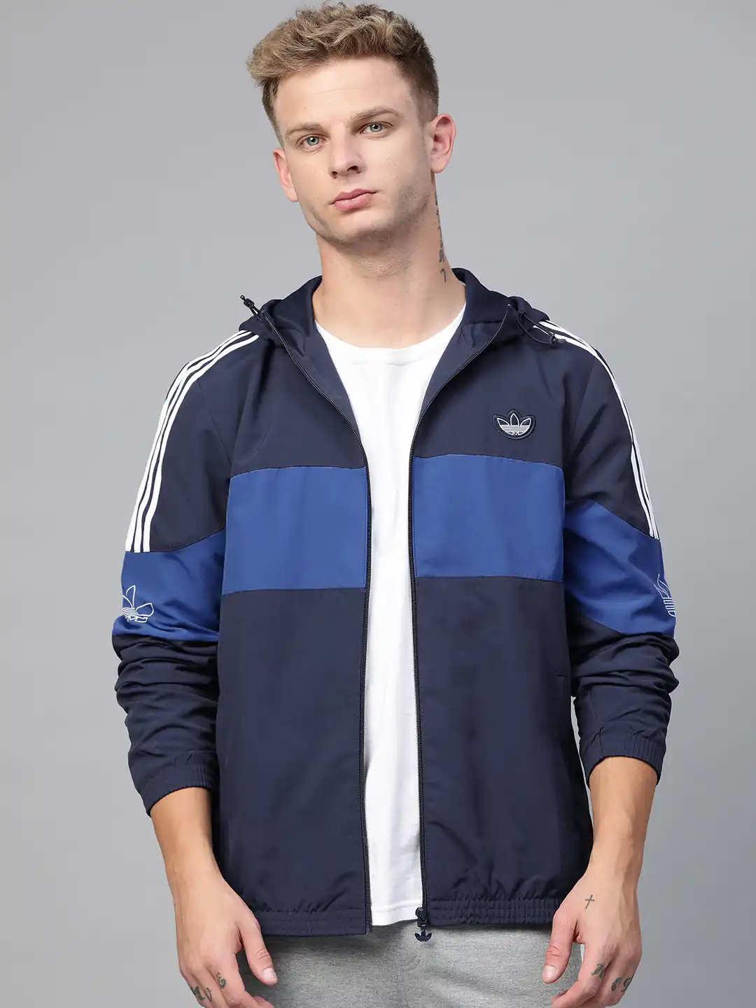 Buy ADIDAS Originals Men Blue Colourblocked Hooded Bandrix Wind