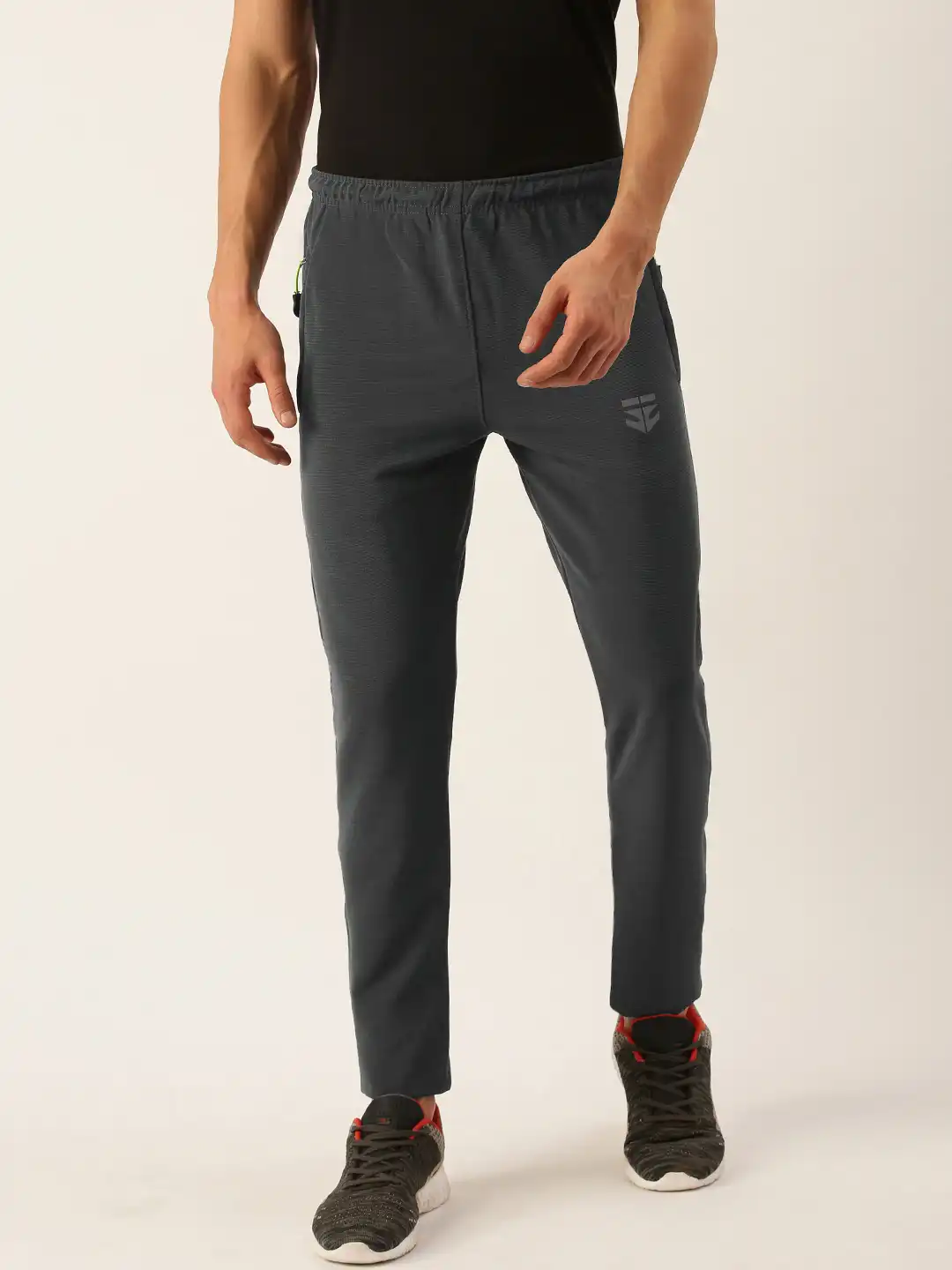 ウェア LOGO DRY PRA SHIRT&LS LOGO DRY PRA PANTS Buy Sports52 wear Men Dark Grey Slim Fit Brand Logo Printed Rapid