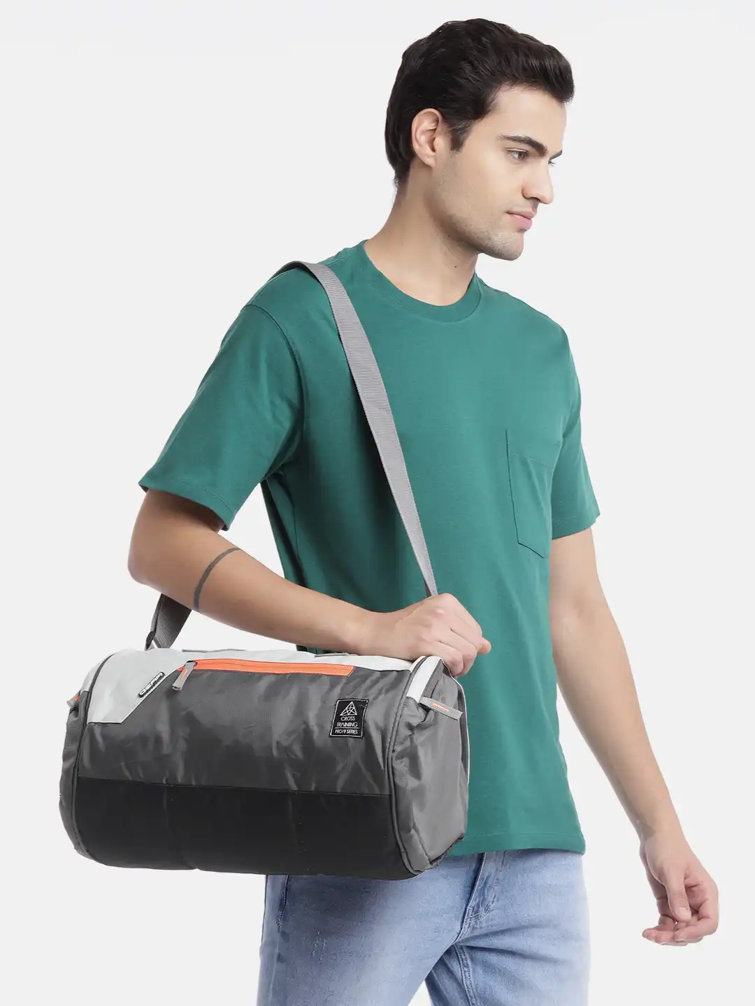 Buy Gear Colourblocked Duffel Bag - 28.7 L - Duffel Bag for Unisex