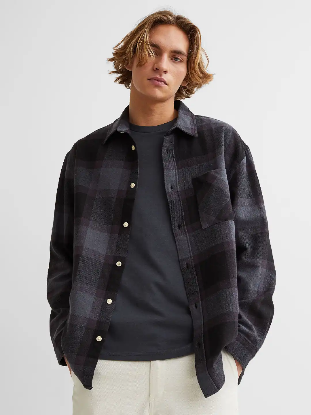 Buy H&M Men Grey Relaxed Fit Checked Pure Cotton Flannel Shirt