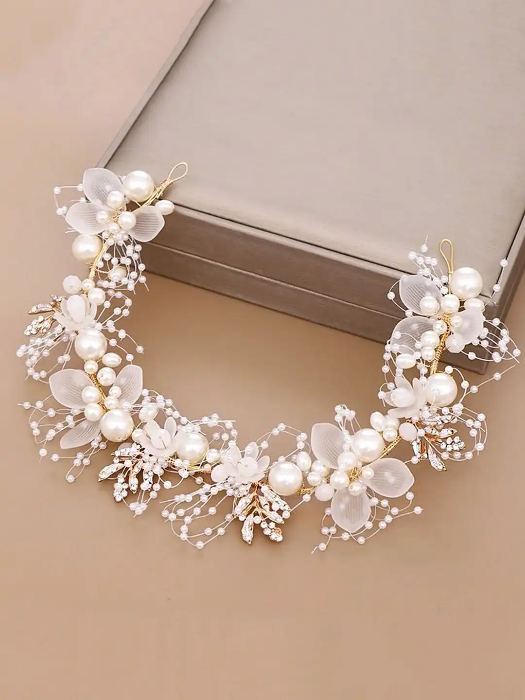 Tiara -1117Wx1400H-465655352-multi-