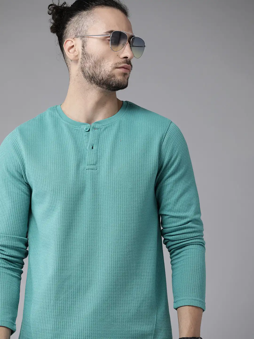 Buy Roadster Men Sea Green Waffle Texture Henley Neck T-shirt