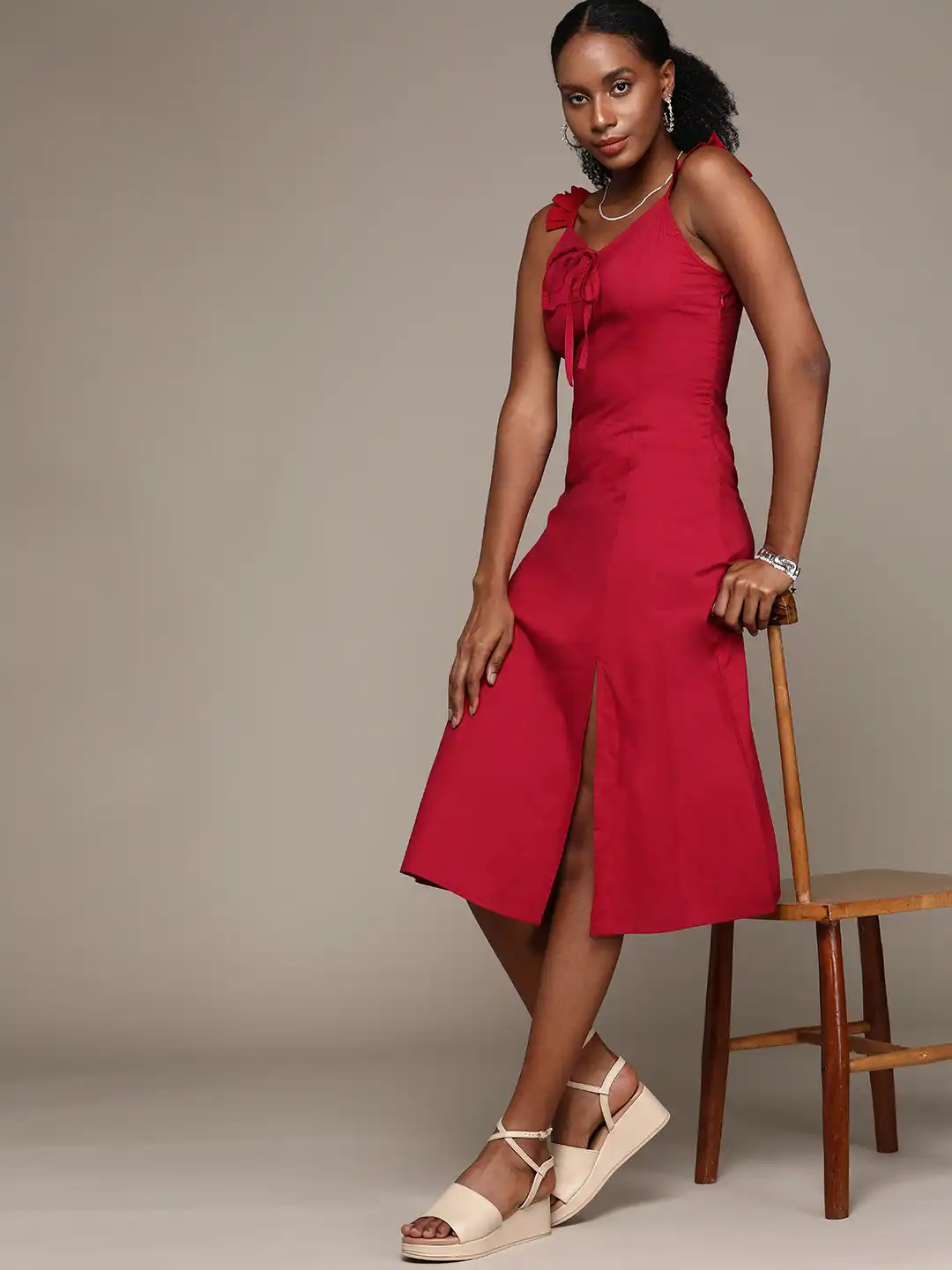 Buy bebe Women True Red Glow Holiday A-Line Midi Dress with Side