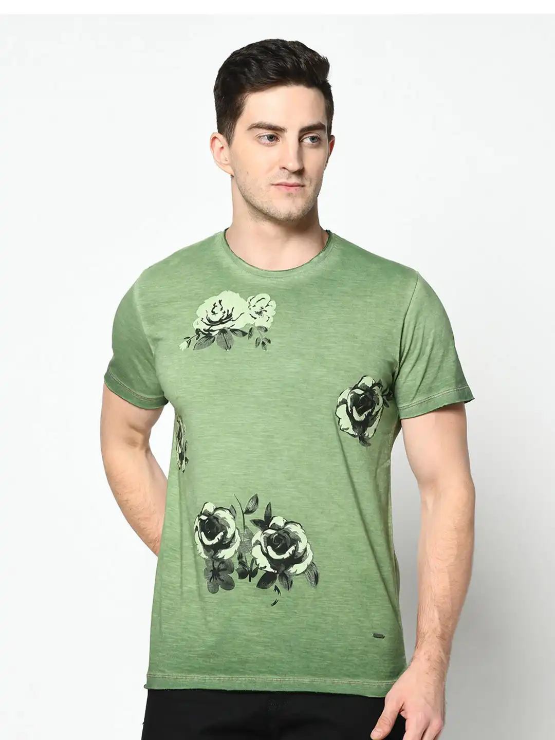 TERZO　ＥＣ２３Ｍ Buy Duke Men Green Floral Printed Slim Fit T-shirt - Tshirts for