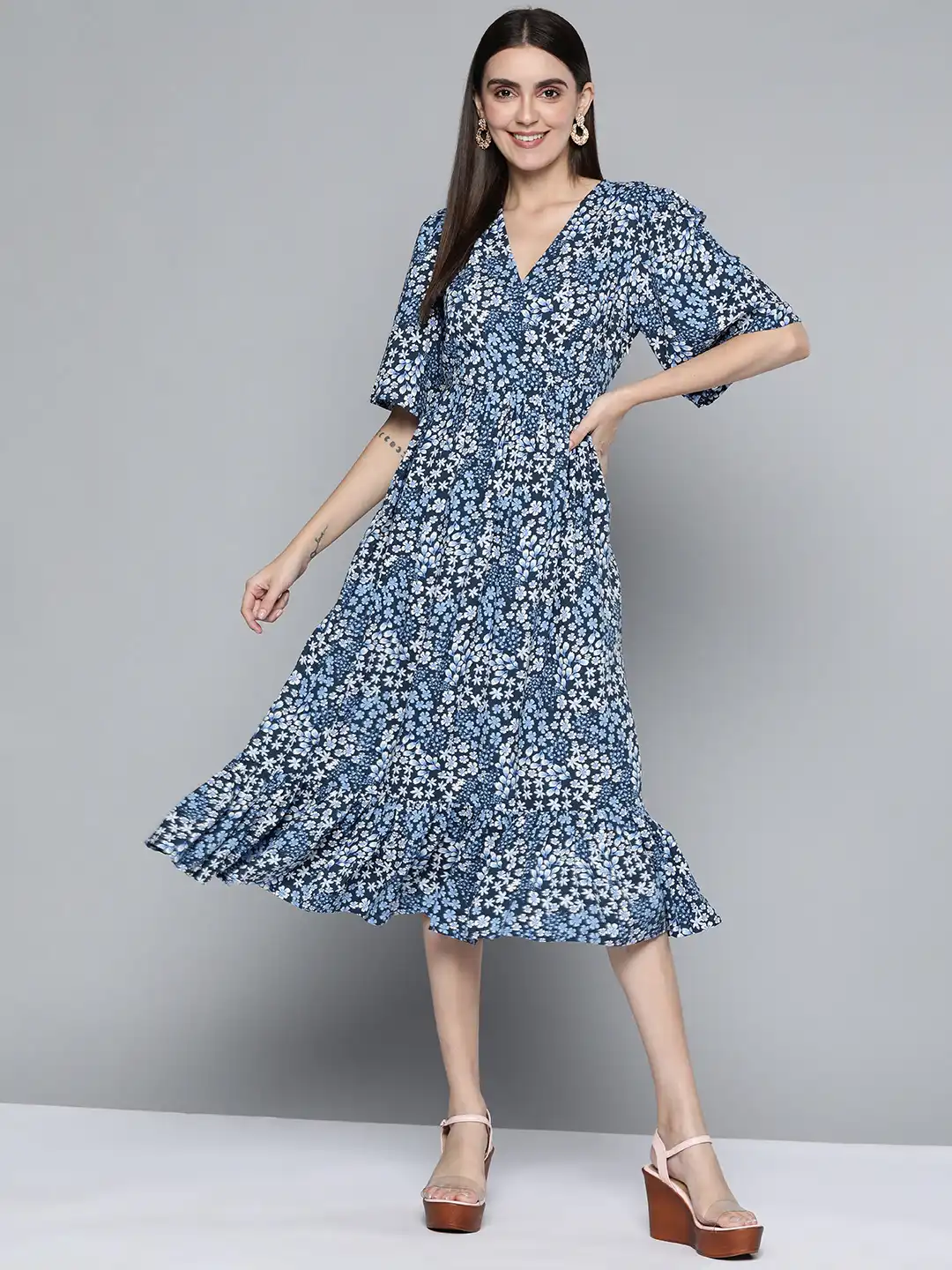 Buy FEMMELLA Women Navy Blue & White Floral Wrap Midi Dress - Dresses for  Women 18602048 | Myntra