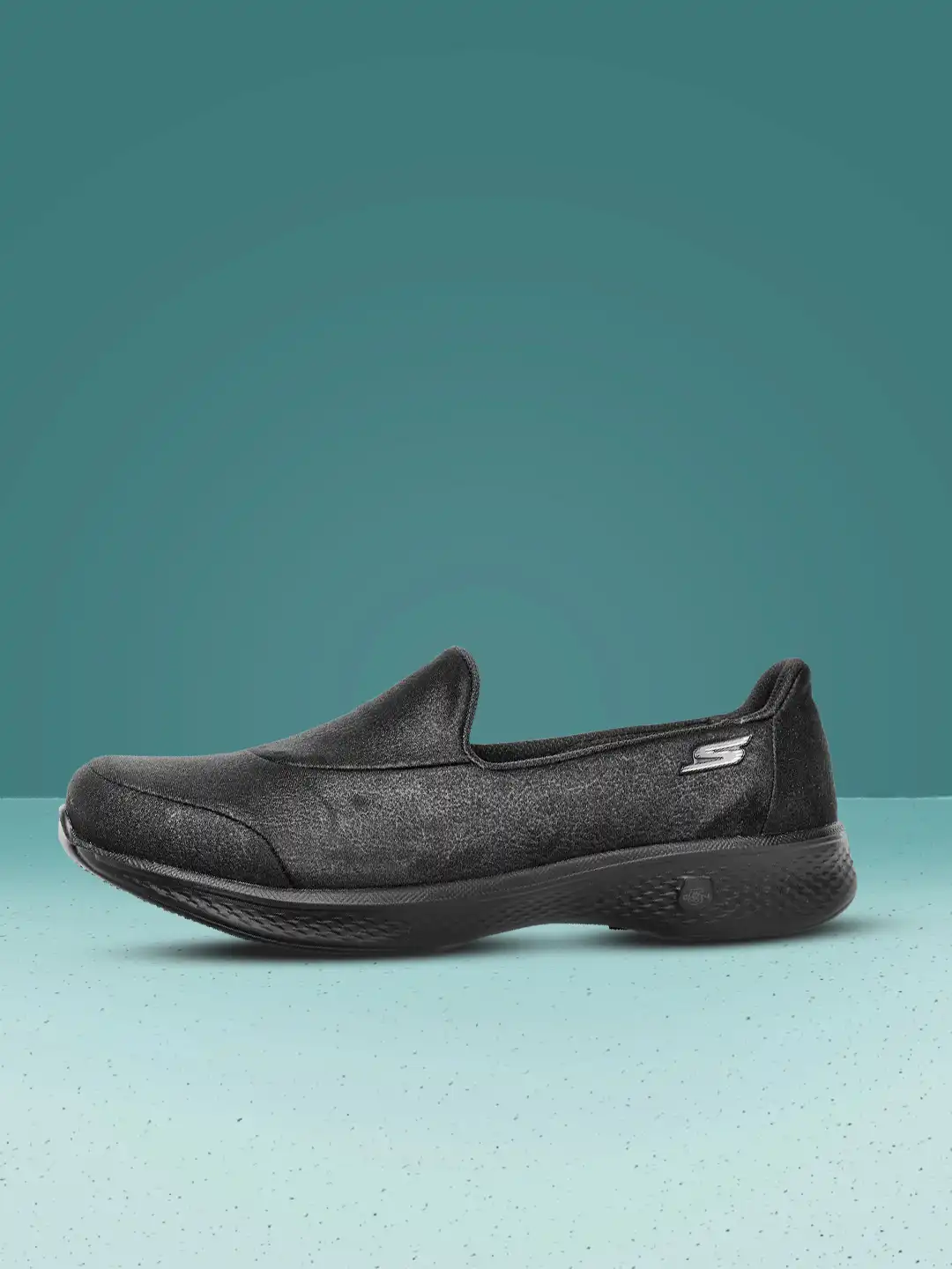 goga max womens skechers