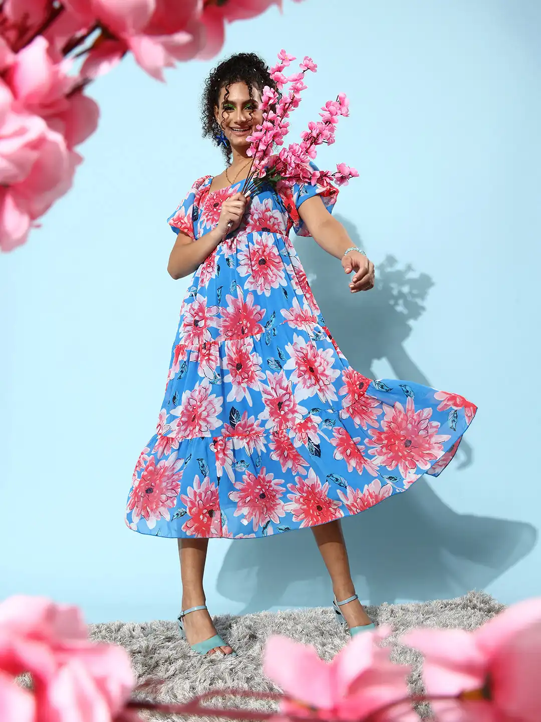 Buy 4WRD by Dressberry Women Blue Floral Resort Wear Dress - Dresses for  Women 19357854 | Myntra