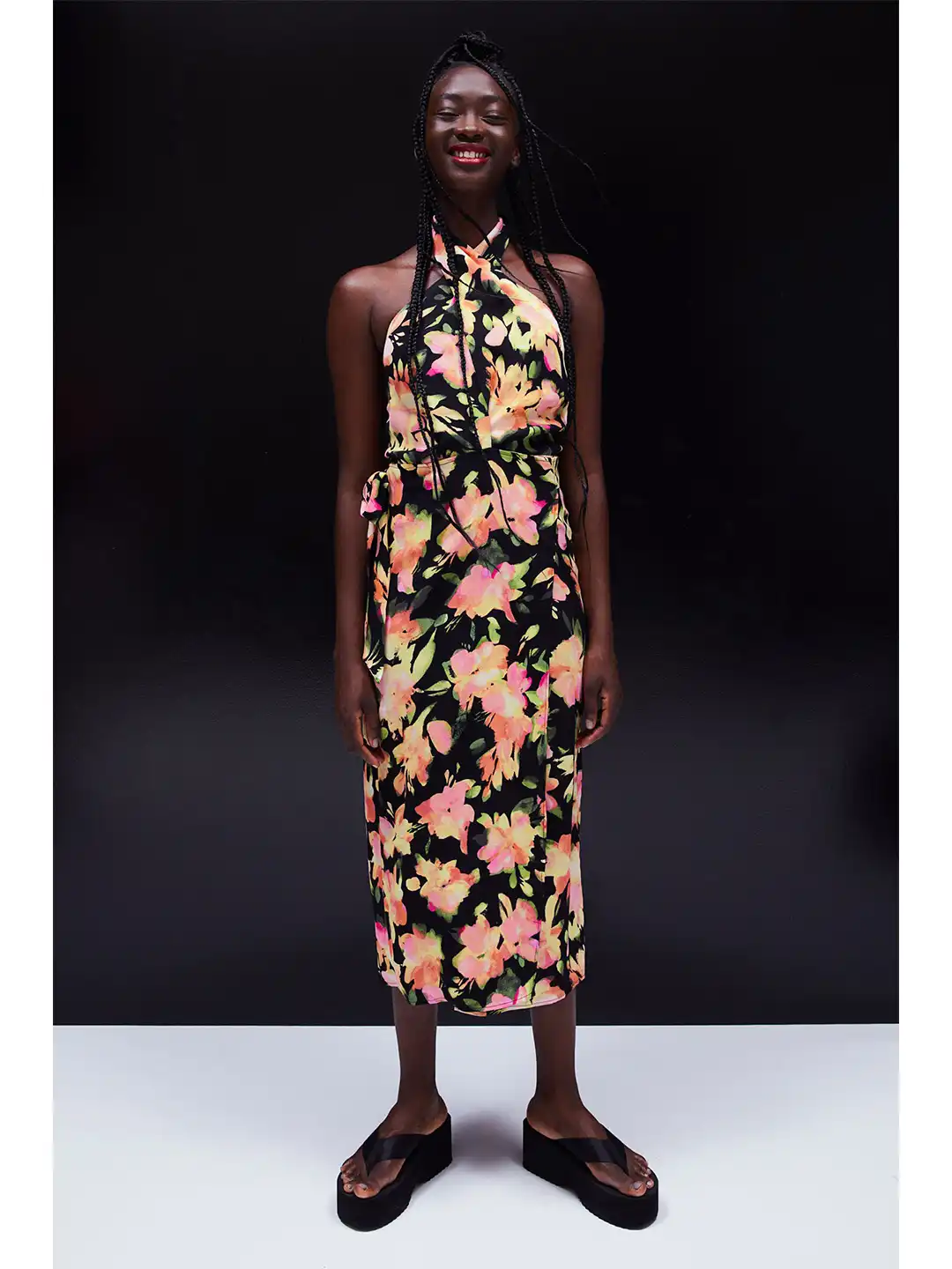 h&m orange dress floral H&M orange and blue floral print bell sleeve pleated dress size 8
