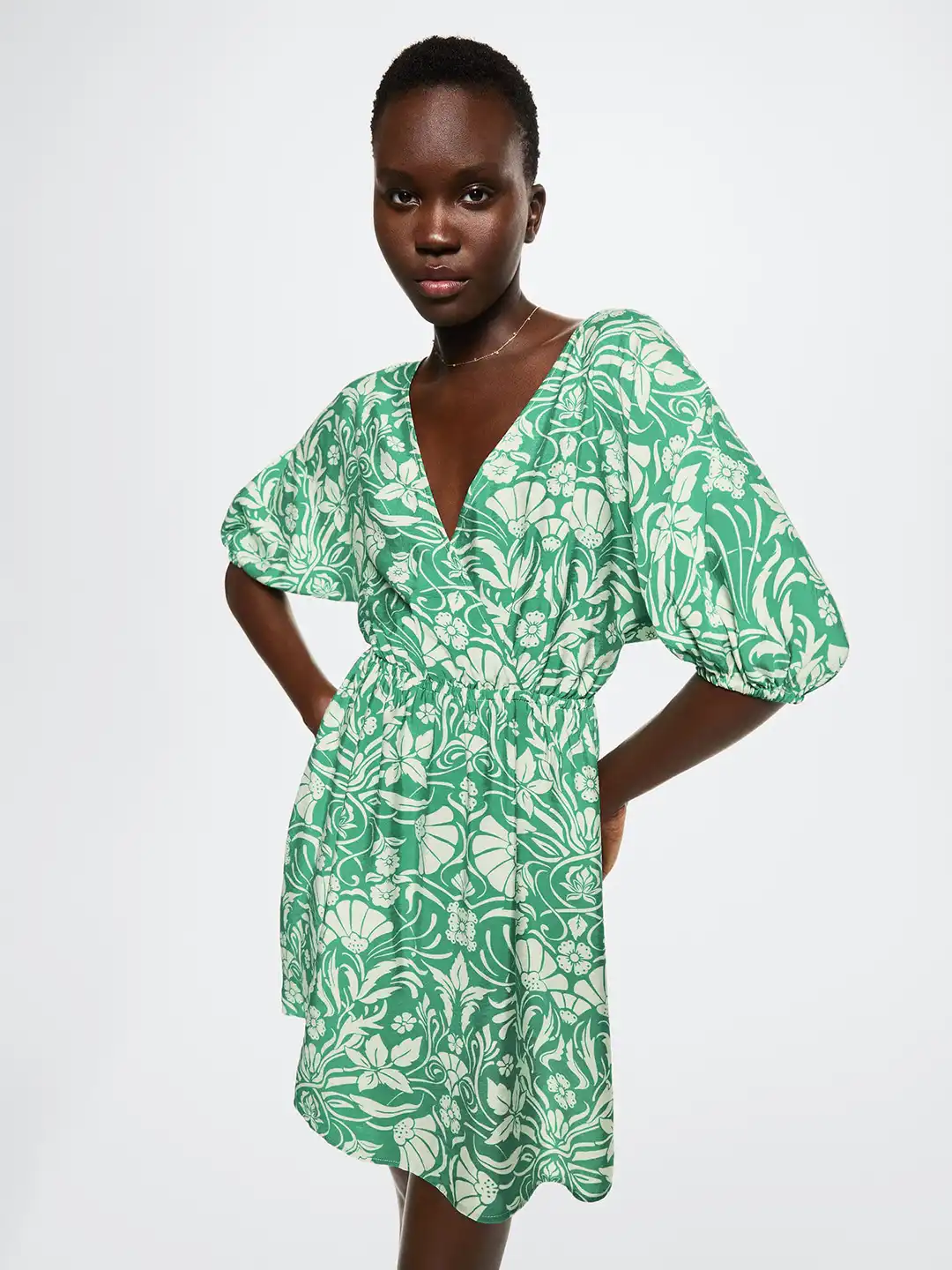mango floral dress green Off White Crochet Bust Sleeveless V Neck Maxi Dress