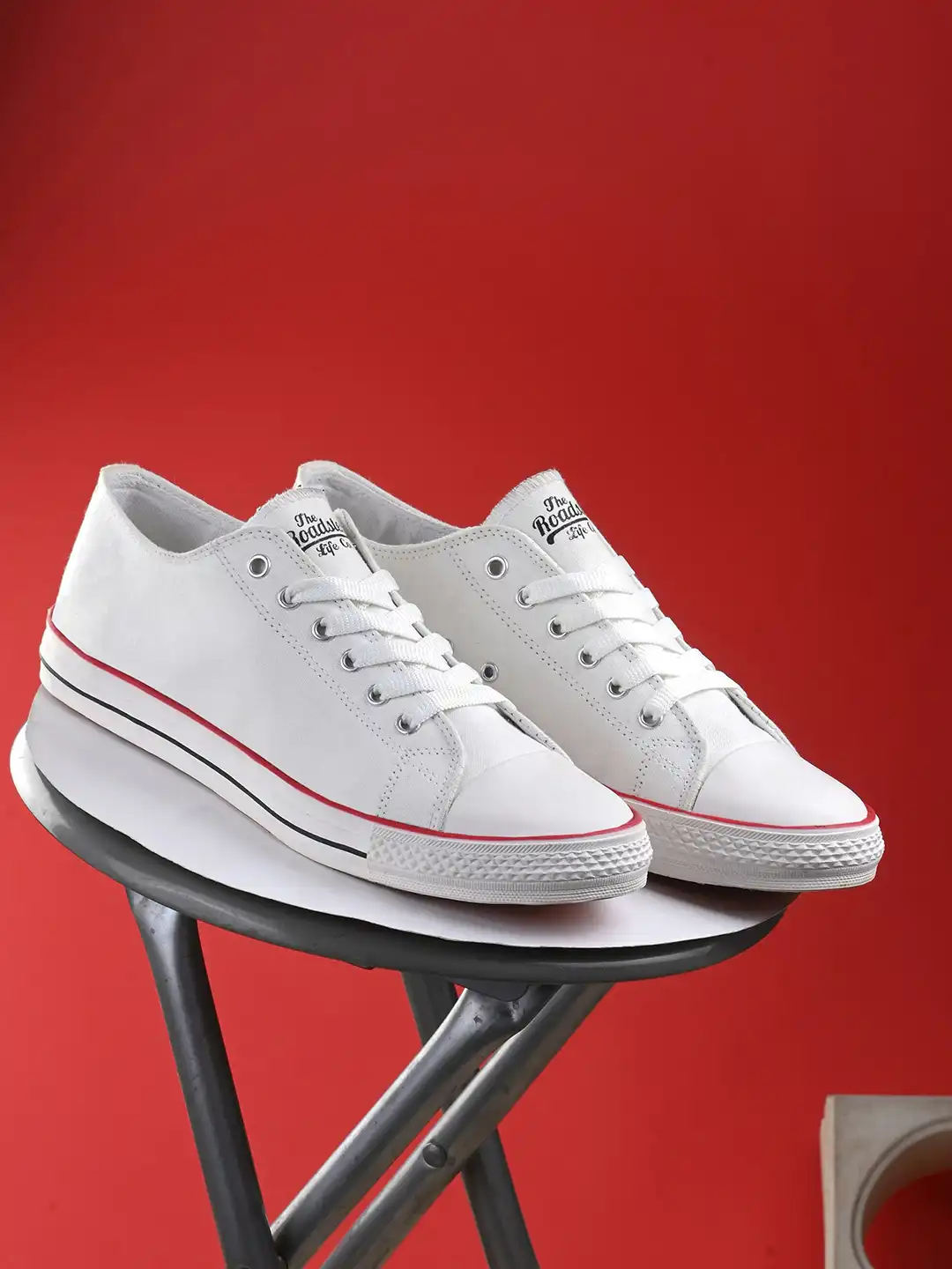 canvas solid white sneakers