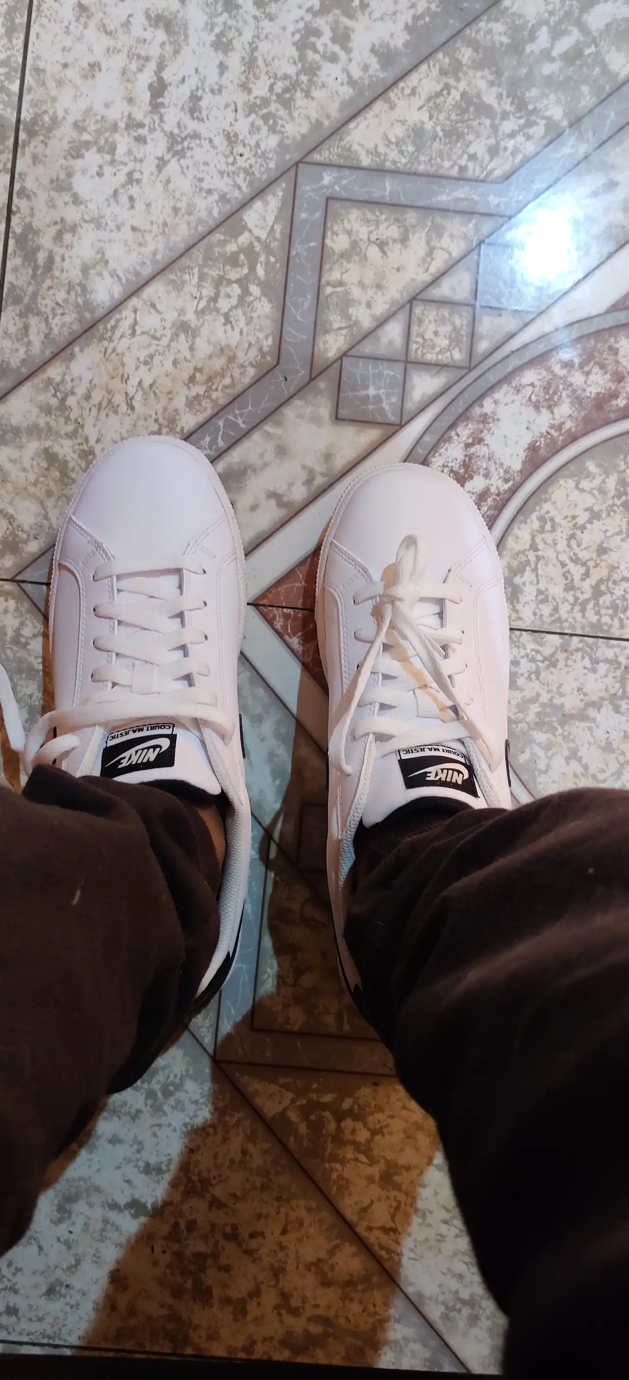 nike majestic court white