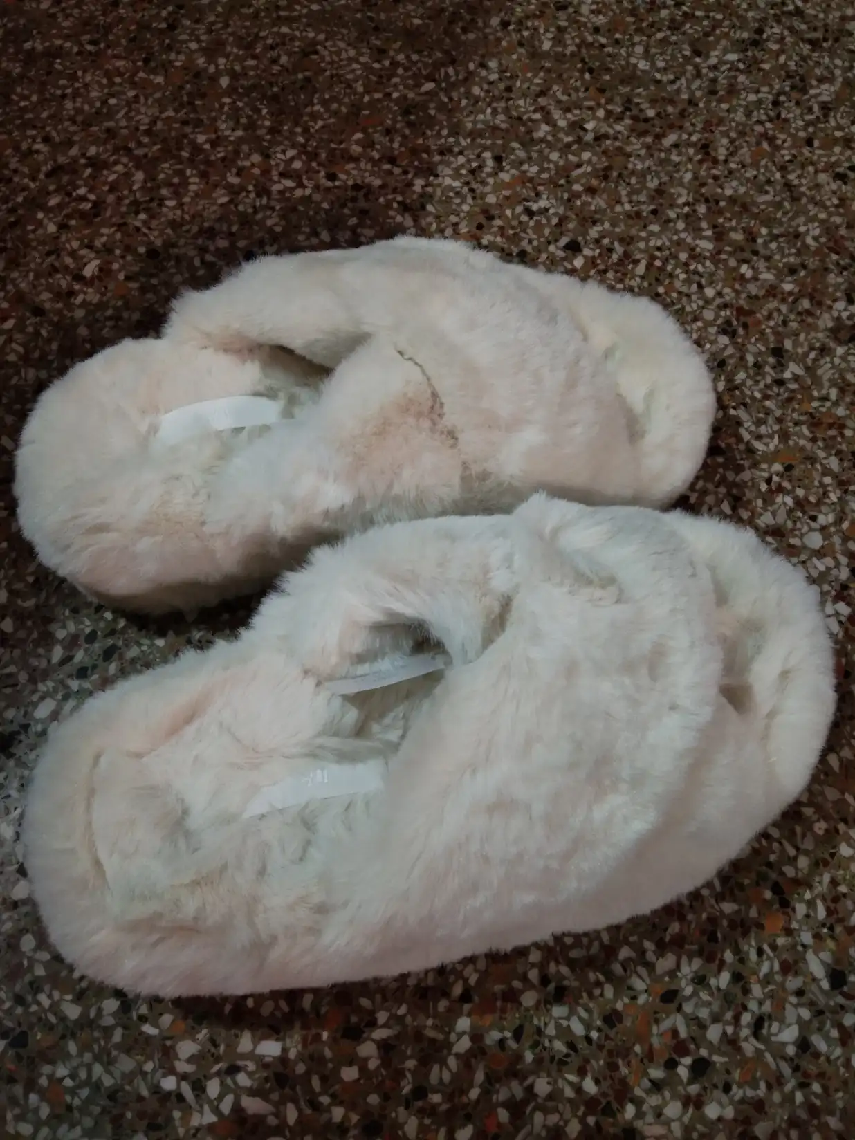 Sandales Slides H&M à Fourrure Synthétique - Taille 7 US (38 EU) - Jamais Portées