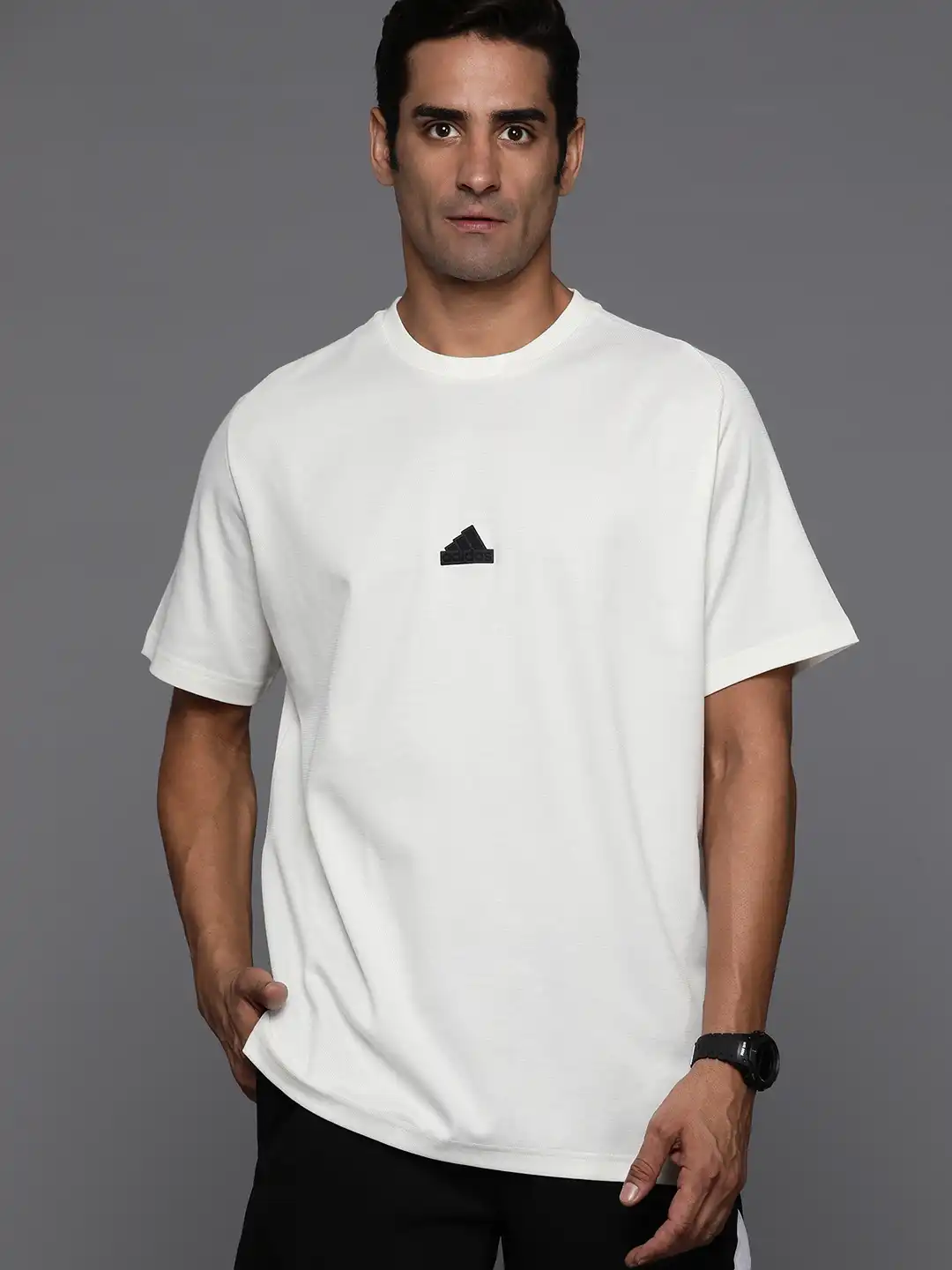 『グッド TEE 白 L』 Buy ADIDAS Z.N.E Regular Fit T-shirt - Tshirts for Men 28730998