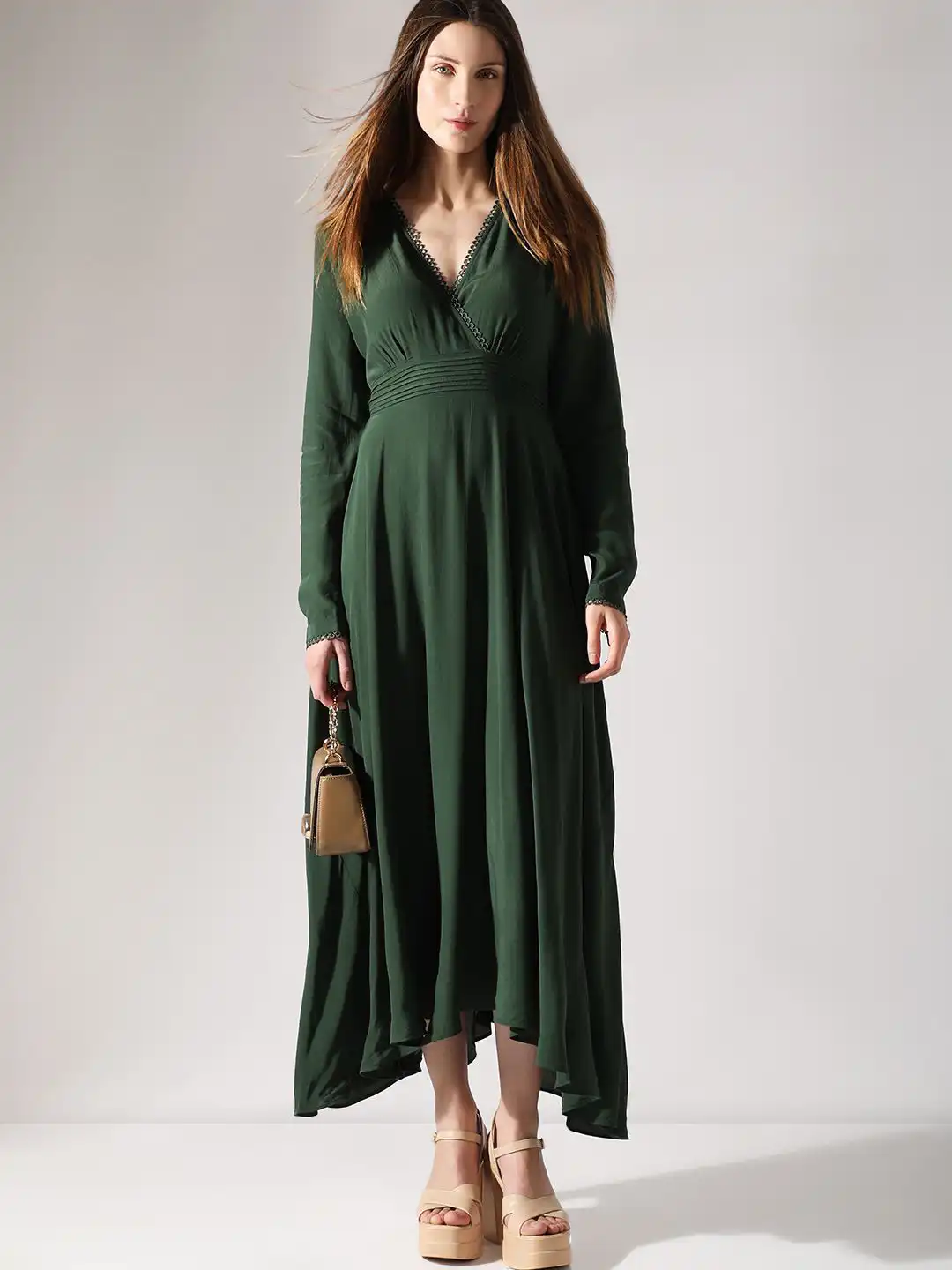 vero moda fit and flare dress VERO MODA Women's Fit and Flare White Dress main image 1