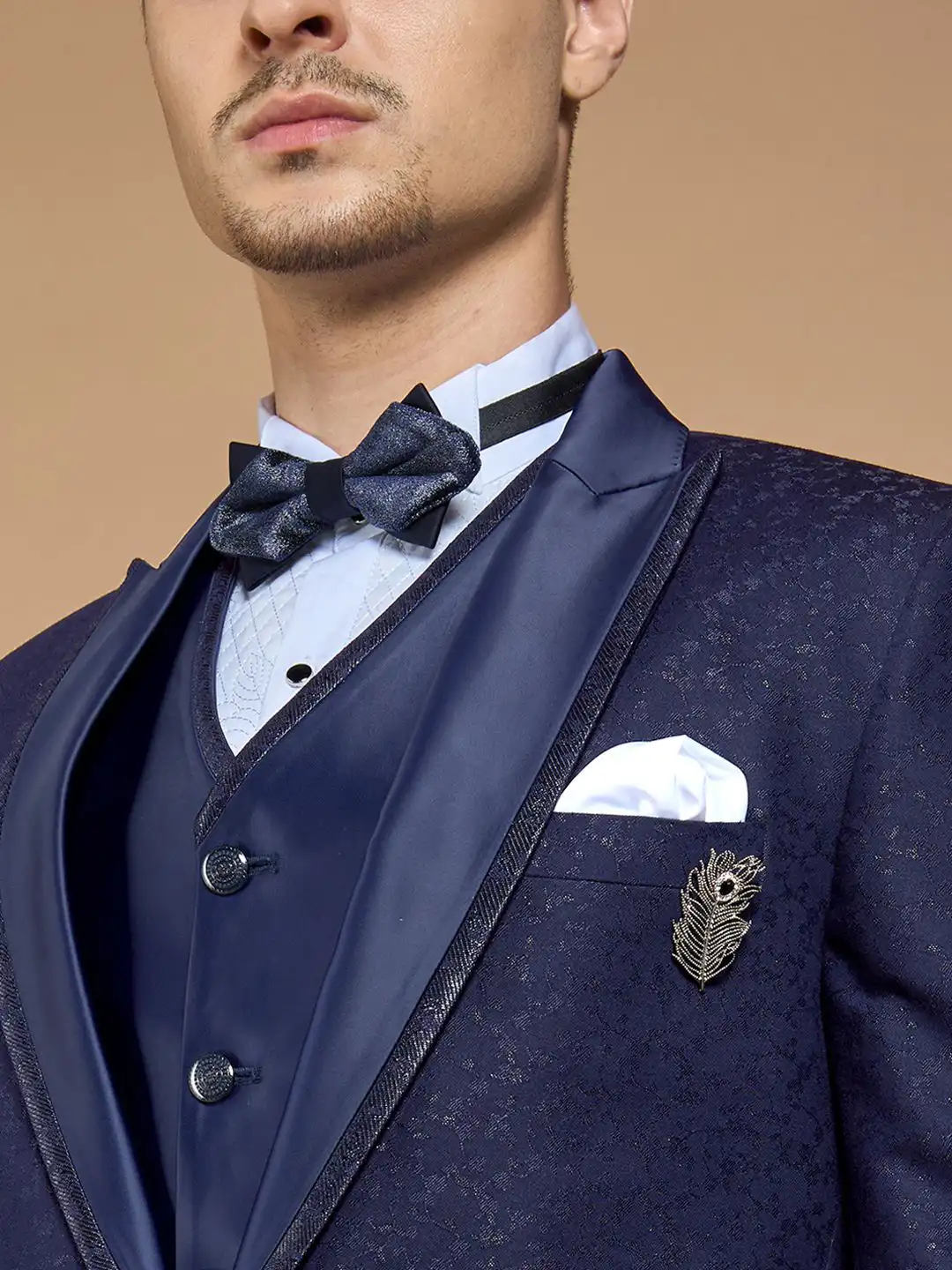 Buy Neumen Men Printed Single-Breasted Five-Piece Suit - Suits for