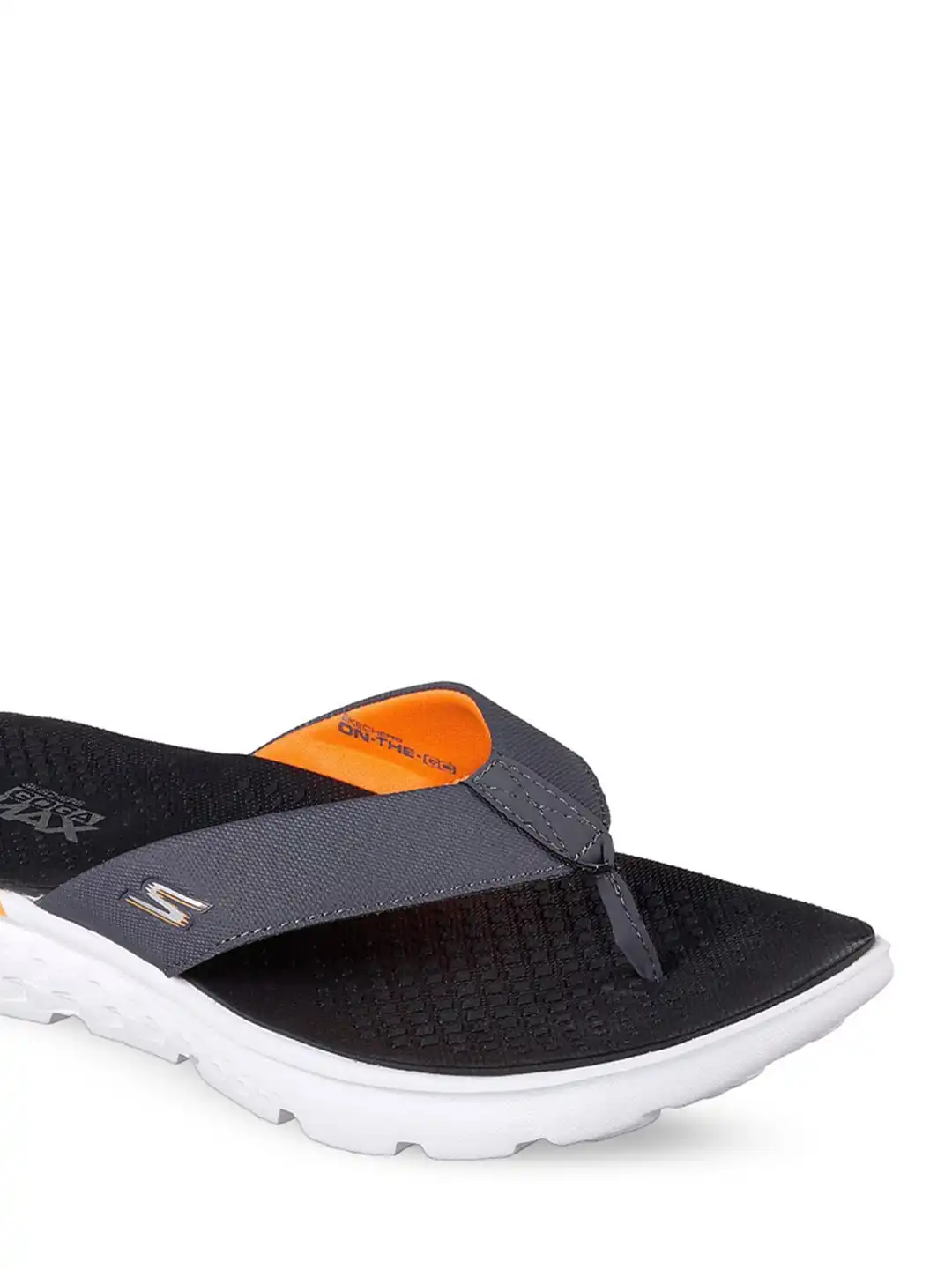 Buy Skechers Men ON THE GO 400 Casual Thong Flip Flops  display picture 1