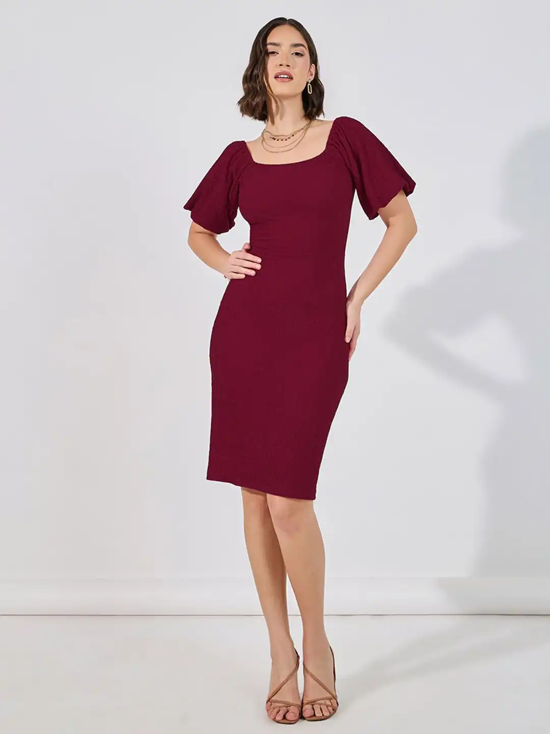 Buy Styli Women Puff Sleeves Square Neck Bodycon Knee-Length Dress - Dresses  for Women 31394263 | Myntra