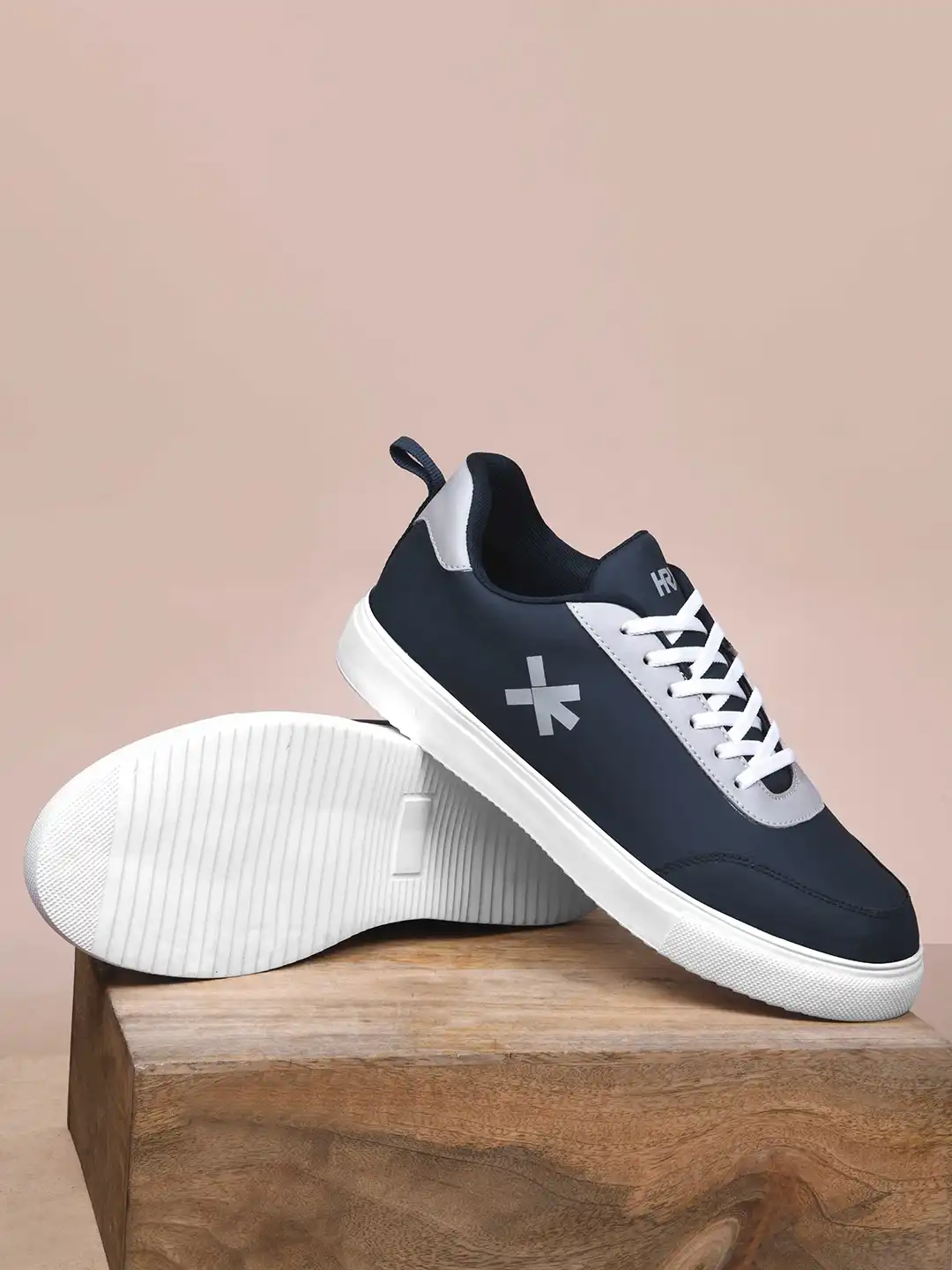 y☆hr Buy HRX by Hrithik Roshan Men PU Colourblocked Lace-Ups Sneakers