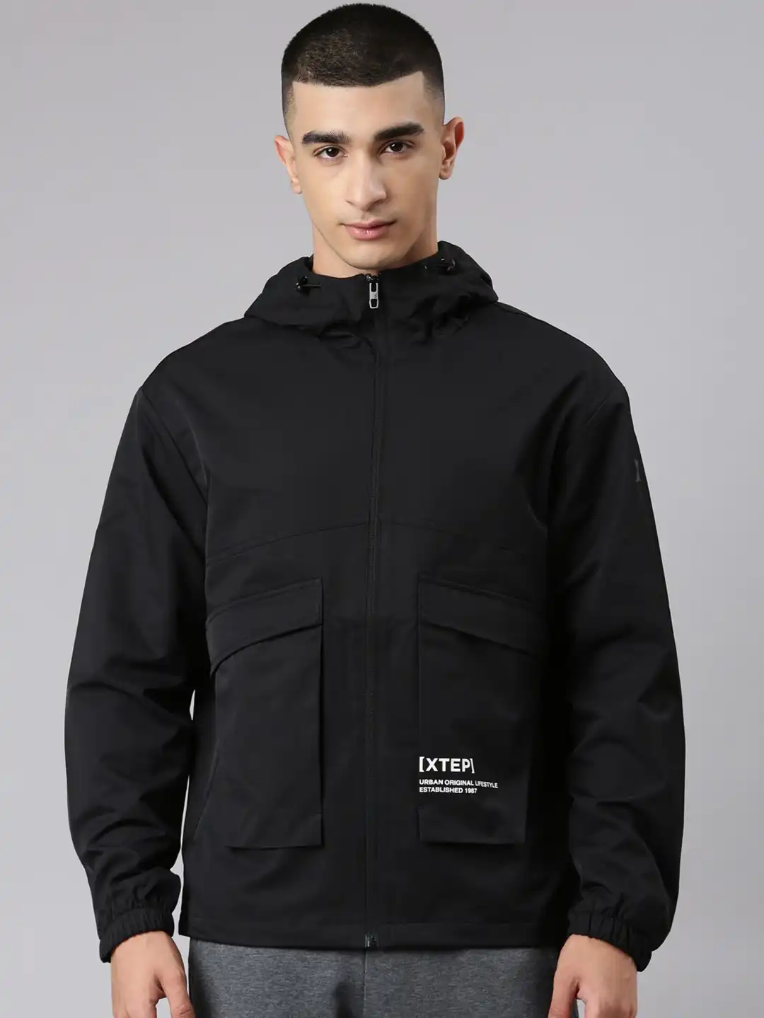 Buy Xtep Men Windbreaker - Jackets for Men 31022227 | Myntra
