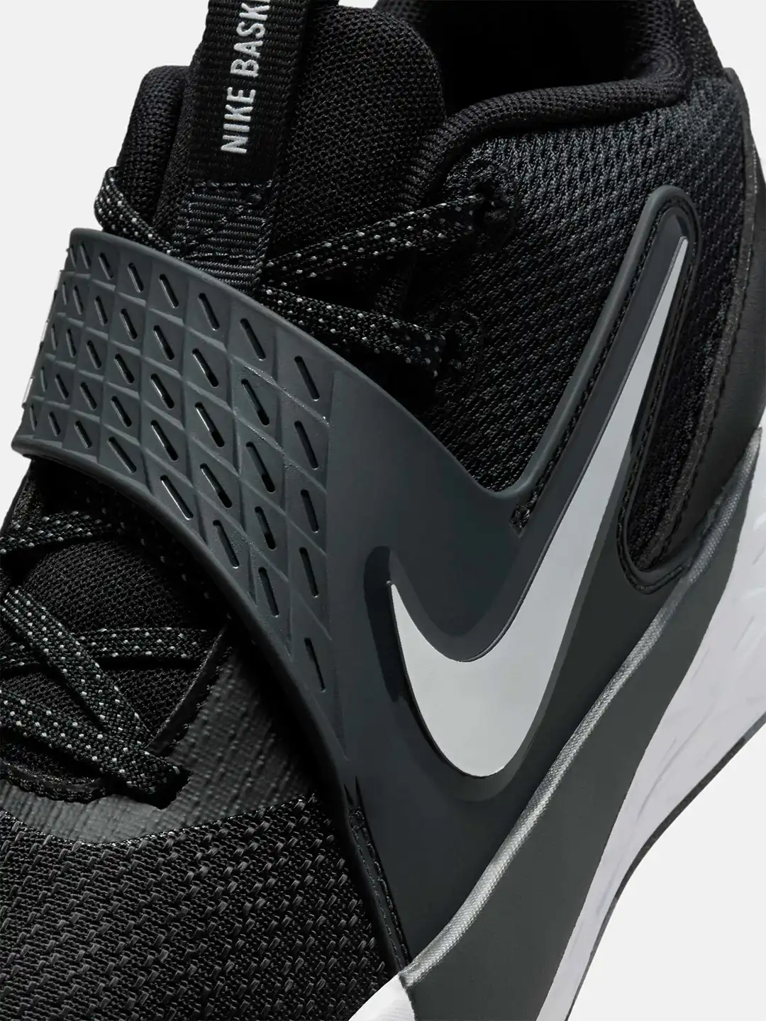 nike shoes boys basketball boots