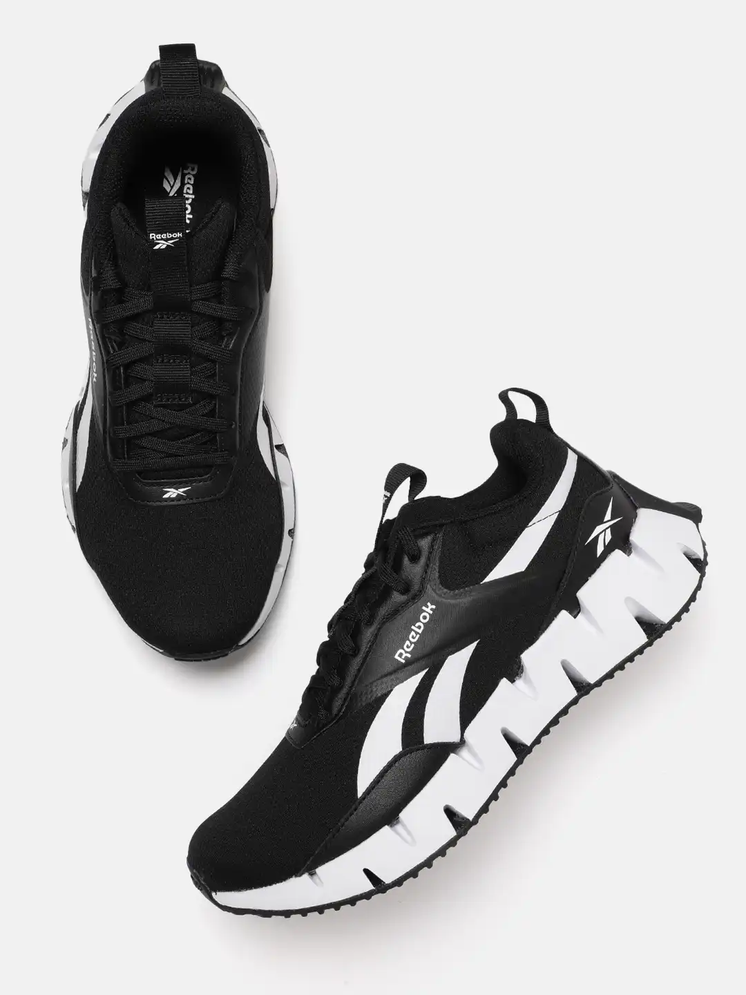 ン様 Buy Reebok Unisex Zig Dynamica Stripped Running Shoes - Sports