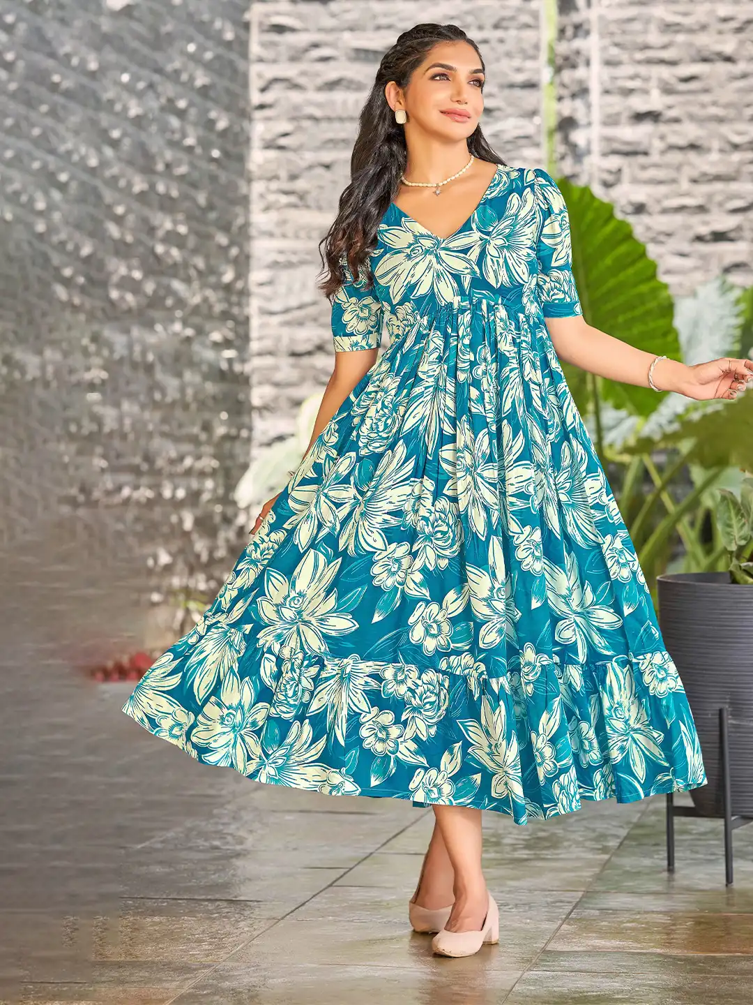 Buy ODD BY chansi TRENDZ Women Floral Printed V Neck Fit & Flare
