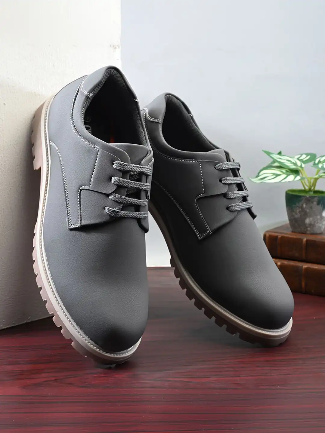 茶 LE st Buy The Roadster Lifestyle Co Men Round Toe Lace-Ups Sneakers