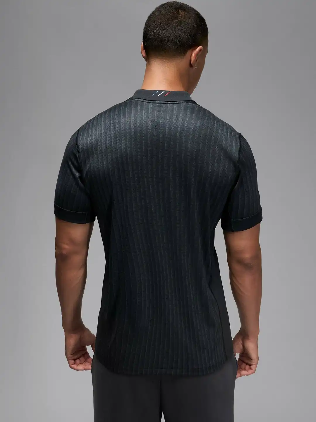 Jordan Paris Saint-Germain ブラックシャツ　xLサイズ Buy Nike Paris Saint-Germain 2025/26 Stadium Fourth Men Jordan Dri
