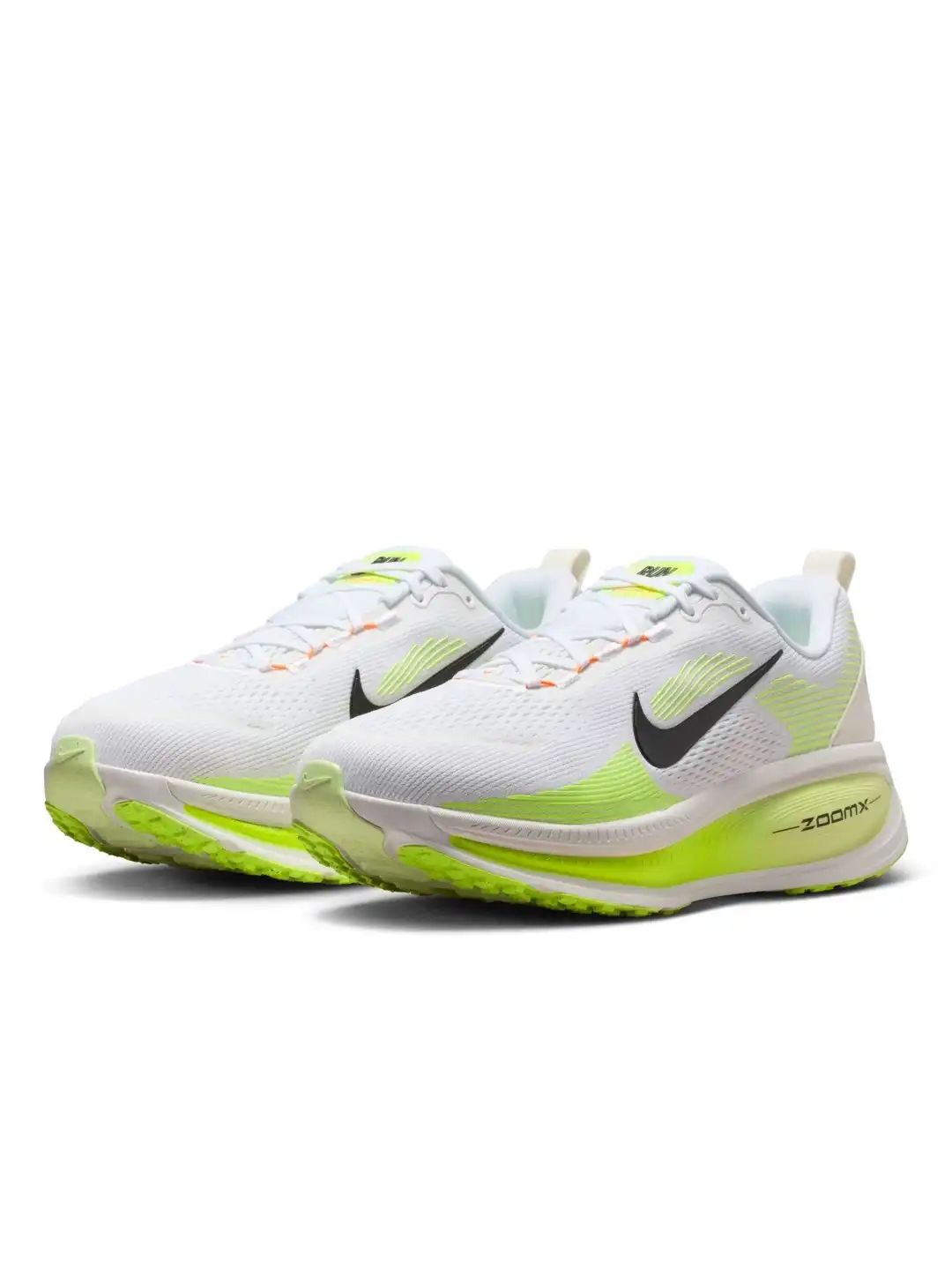Buy Nike Vomero 18 Men's Road Running Shoes (Wide) - Sports Shoes