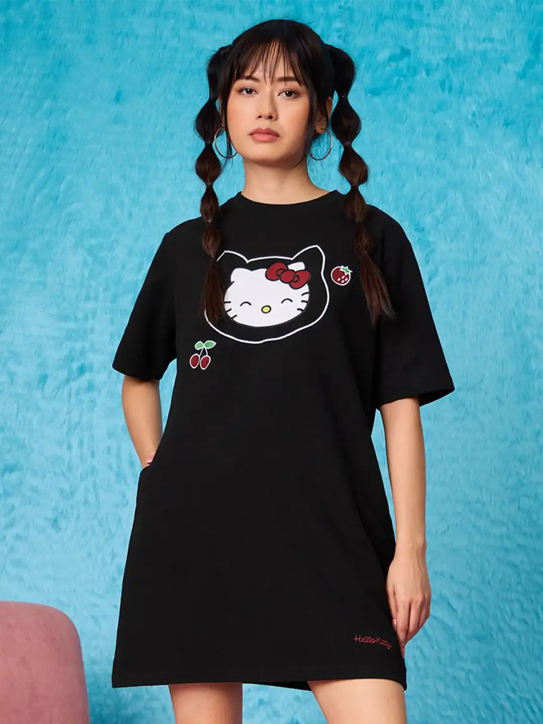 hello kitty black dress SANRIO Hello Kitty Style Up Long Leg Lolita Mascot Holder Keychain (Black) main image 1