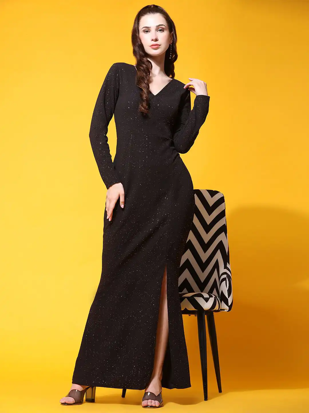 Buy DressBerry Women Self Design Maxi Dress - Dresses for Women 32498424 |  Myntra