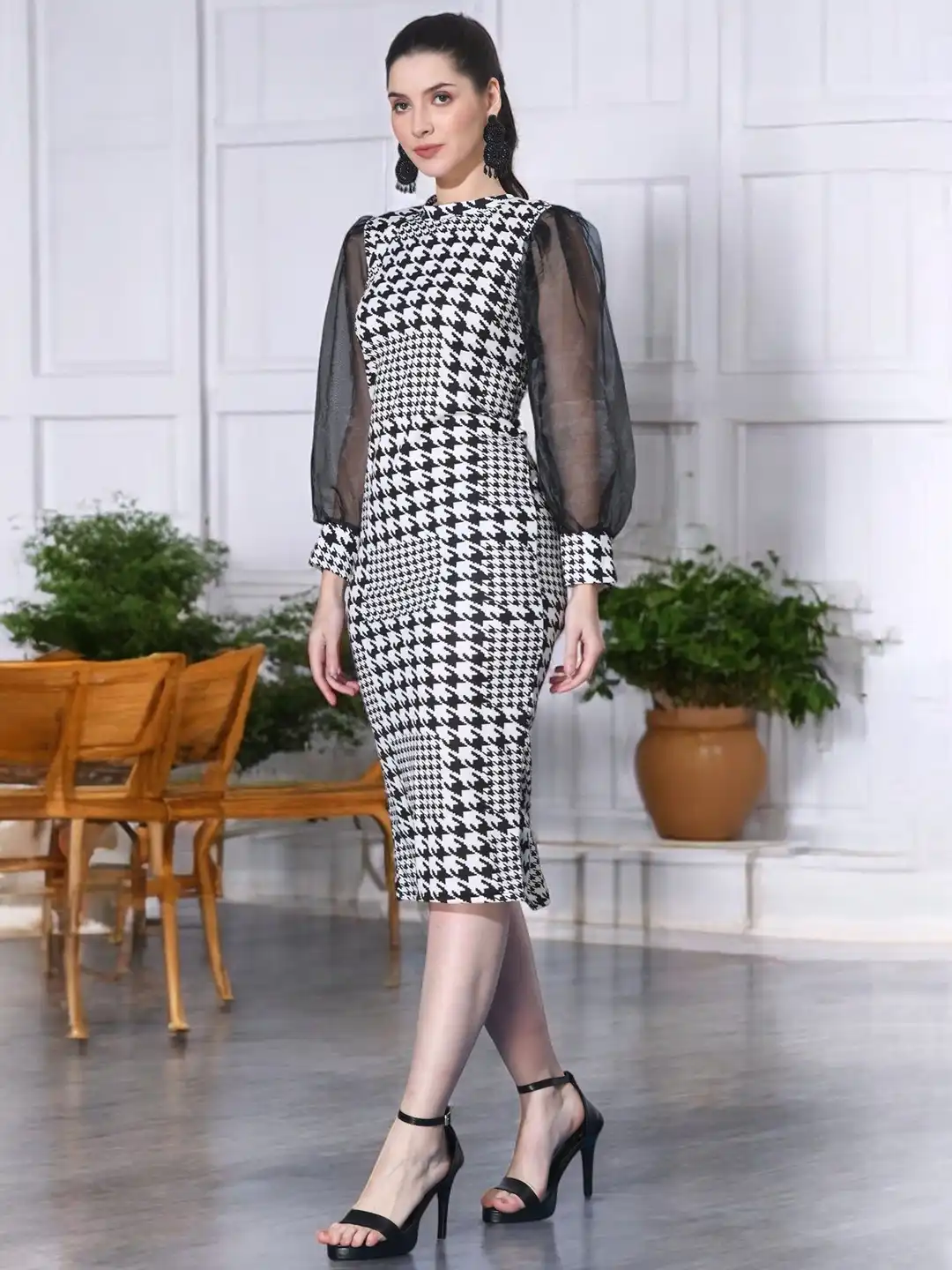 Buy BAESD Checked Bodycon Dress - Dresses for Women 32205481 | Myntra