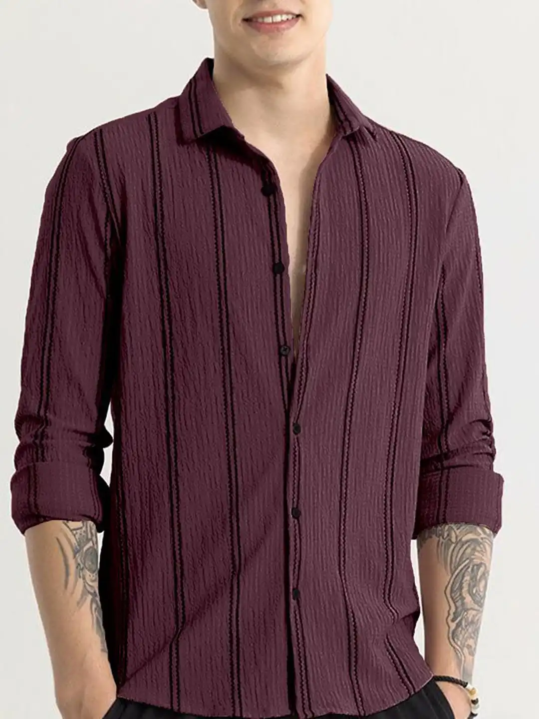 Buy TIGER SNAKE Striped Spread Collar Regular Fit Comfort Shirt