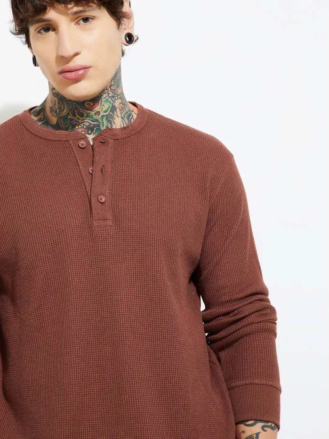 Buy max Men Solid Henley Neck T-shirt - Tshirts for Men 35875616