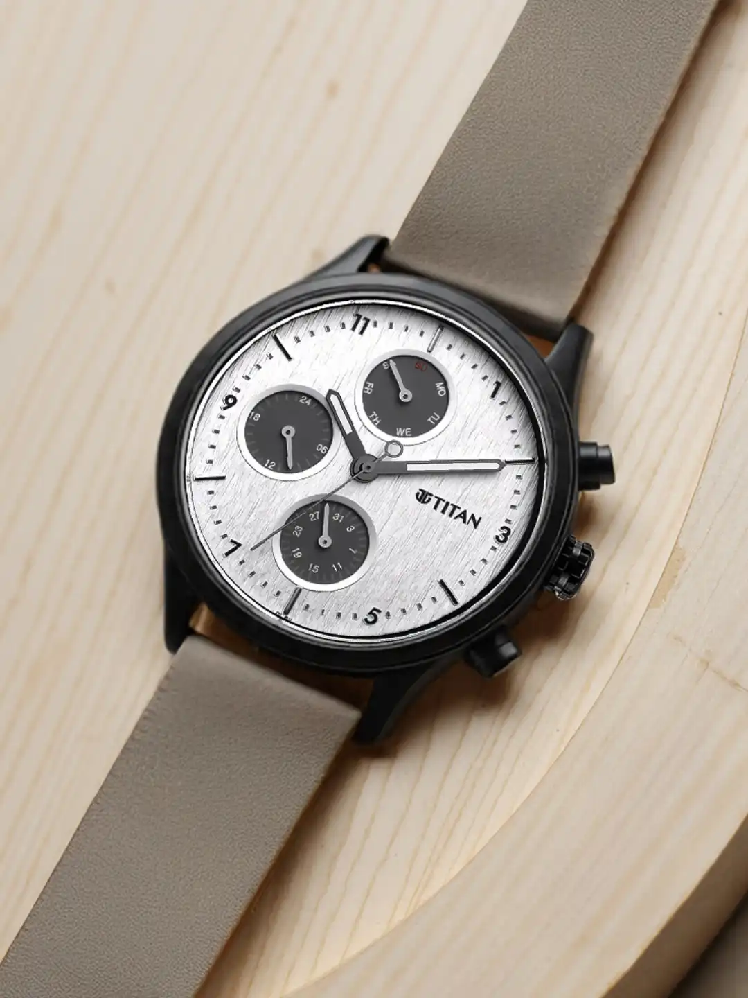 Buy Titan Neo Multifunction Analog With Silver Dial Watch For Men