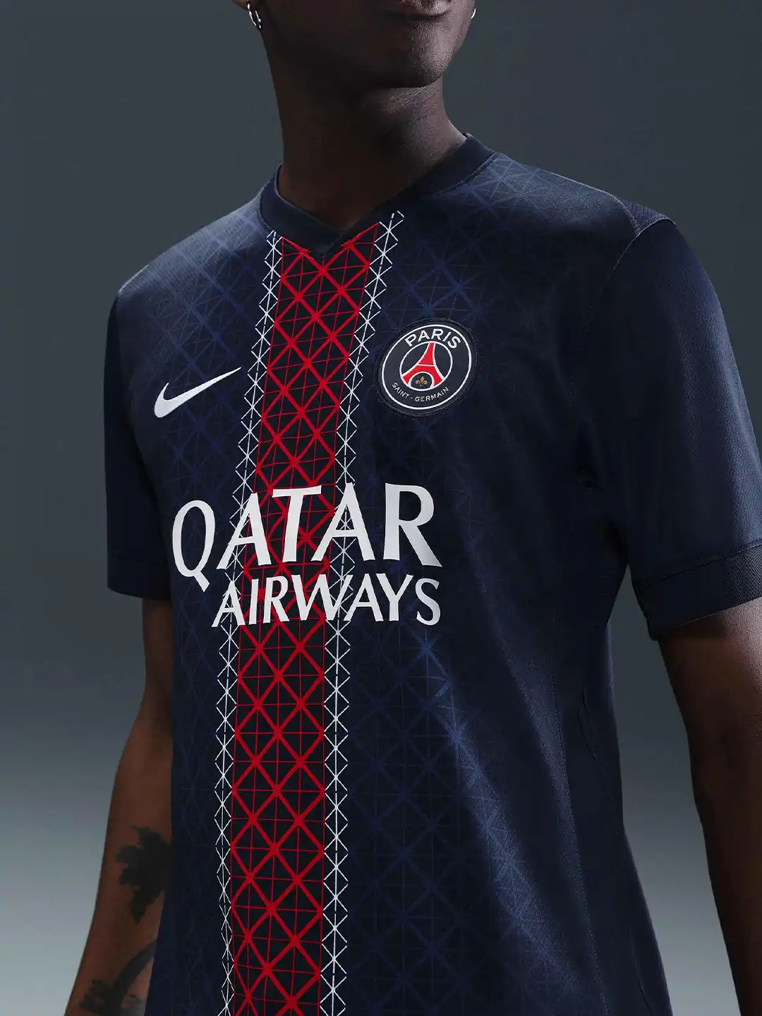 Buy Nike Paris Saint-Germain 2025/26 Stadium Home Men's Nike Dri