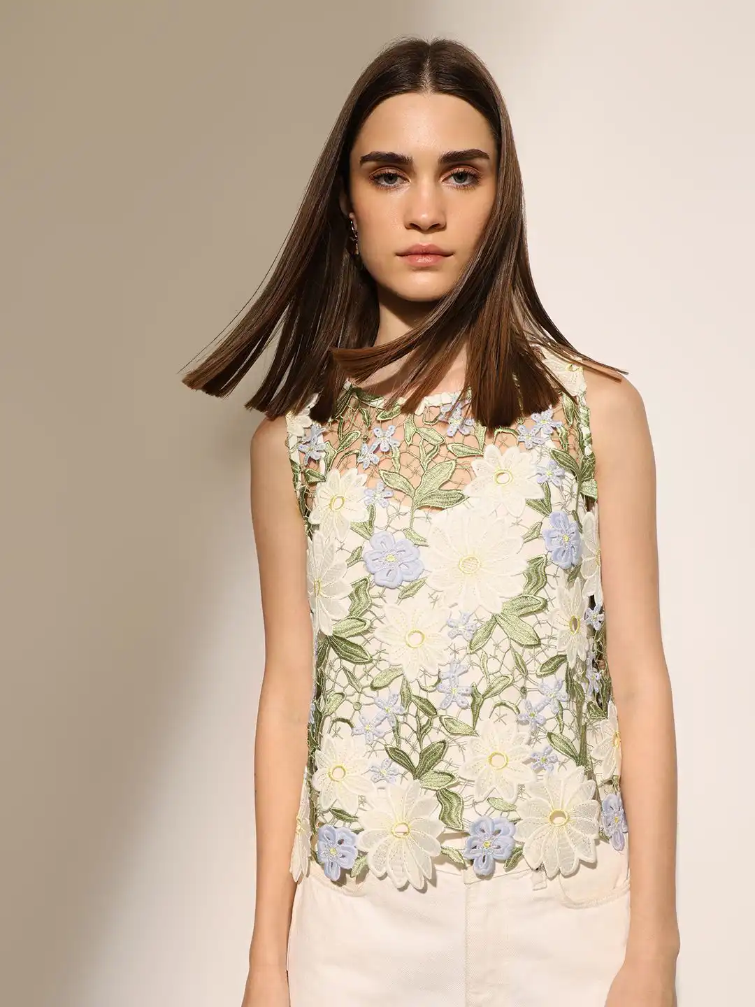 Buy ONLY Floral Lace Blouson Top - Tops for Women 33884739 | Myntra